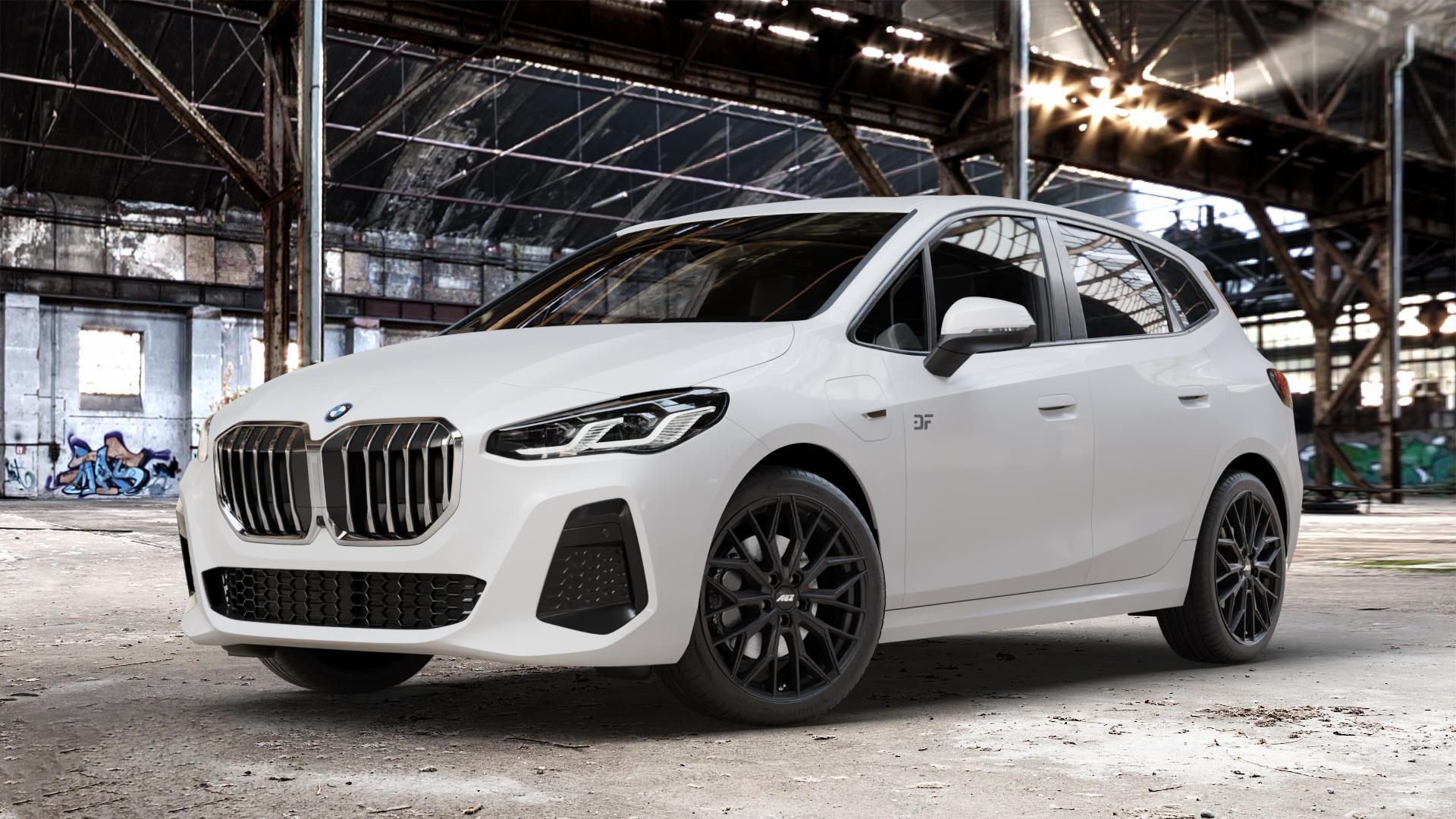 AEZ PORTO BLACK MATT Felge mit Reifen schwarz schwarz matt in 19Zoll Winterfelge Alufelge auf weissem BMW 2er U06 Active Tourer (U2AT) ⬇️ mit 15mm Tieferlegung ⬇️ Old Industrial Hall_max_4400mm_2024 Frontansicht_1