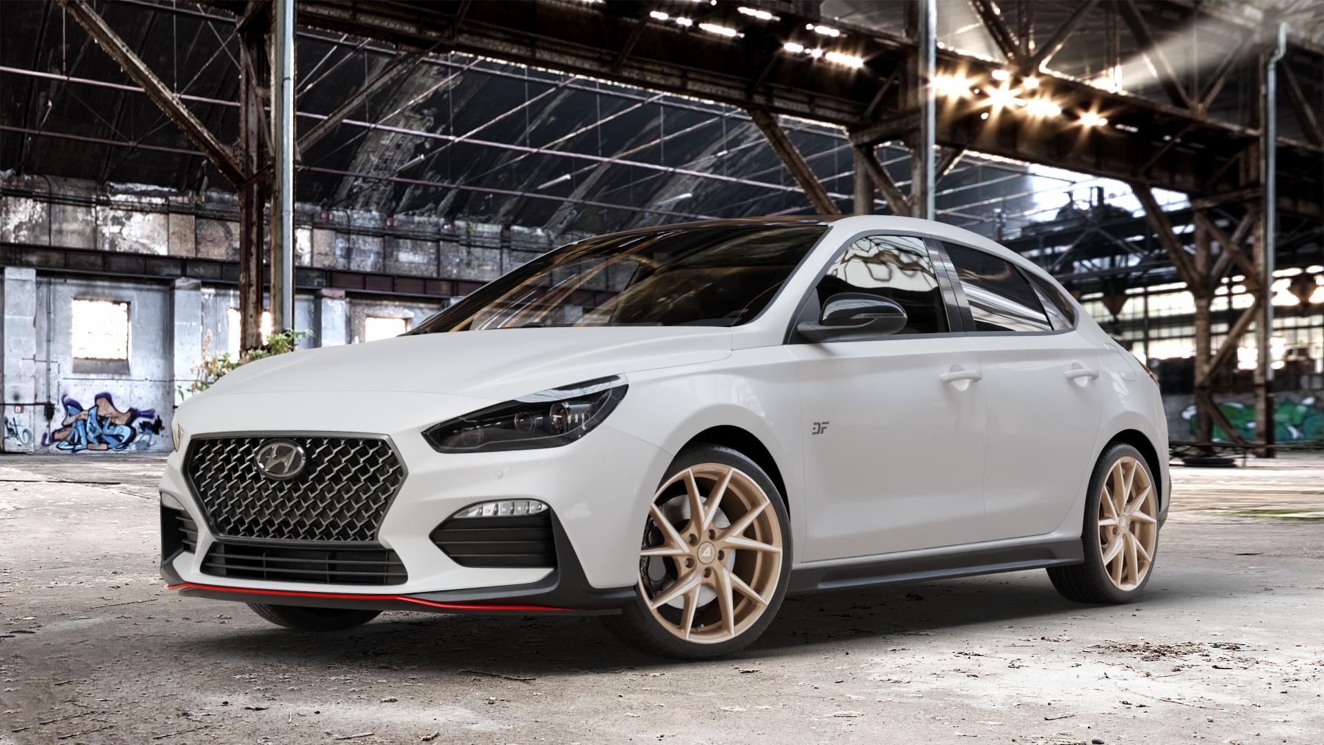 ALUTEC ADX.01 metallic-bronze frontpoliert Felge mit Reifen silber in 18Zoll Winterfelge Alufelge auf weissem Hyundai i30 Typ PDE Fastback ⬇️ mit 15mm Tieferlegung ⬇️ Old Industrial Hall_max_4400mm_2024 Frontansicht_1