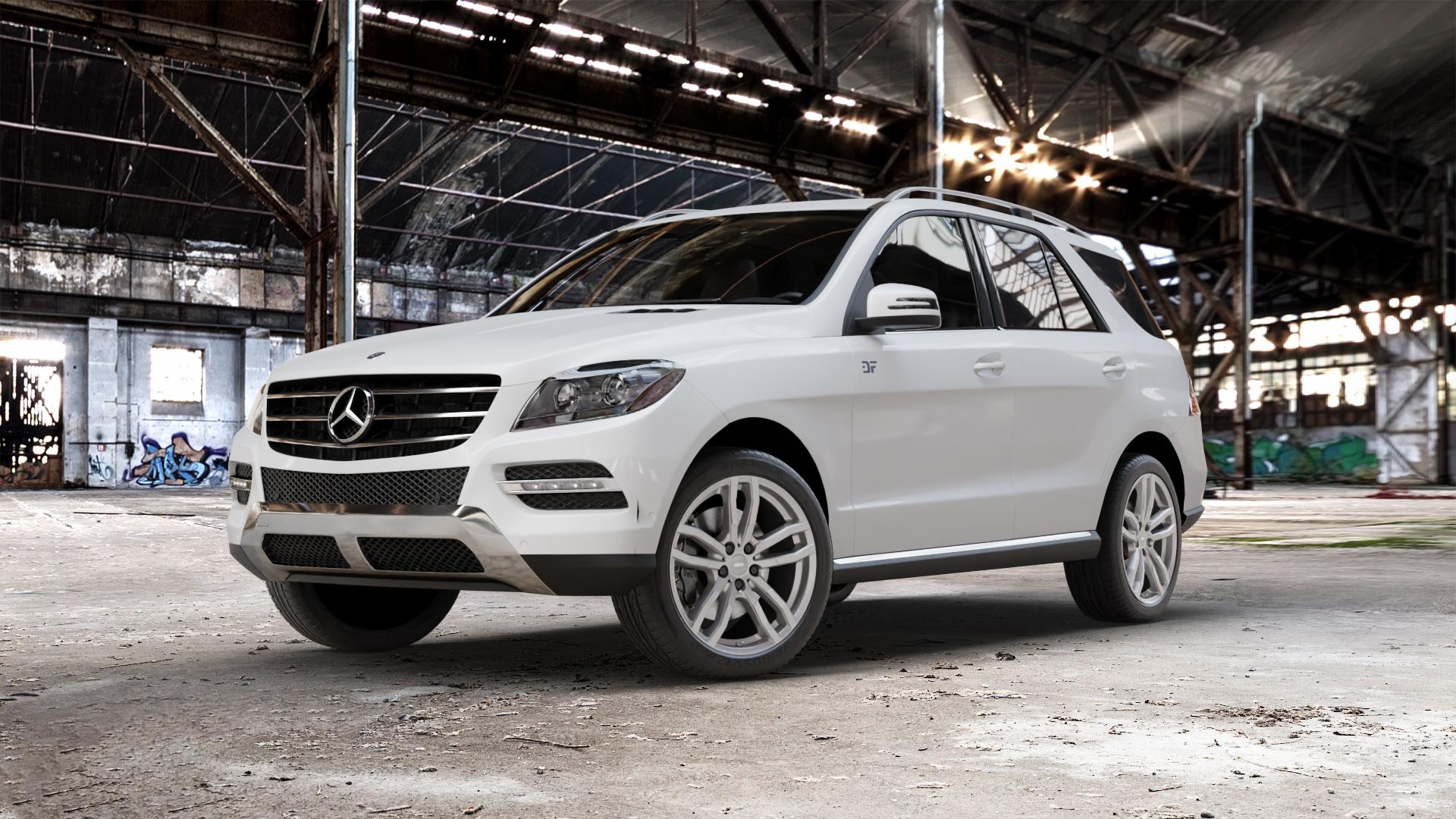 ALUTEC DriveX metal-grey Felge mit Reifen grau in 20Zoll Winterfelge Alufelge auf weissem Mercedes M-Klasse Typ W166 ⬇️ mit 15mm Tieferlegung ⬇️ Old Industrial Hall_max_5300mm_2024 Frontansicht_1