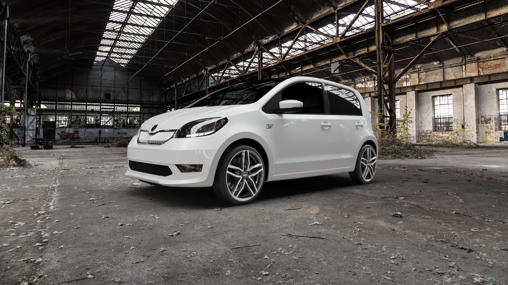 ALUTEC Ikenu graphit frontpoliert Felge mit Reifen grau silber mehrfarbig in 17Zoll Winterfelge Alufelge auf weissem Skoda Citigo-e iV Typ AA ⬇️ mit 15mm Tieferlegung ⬇️ Old Industrial Hall_max5000mm_2022 Frontansicht_1
