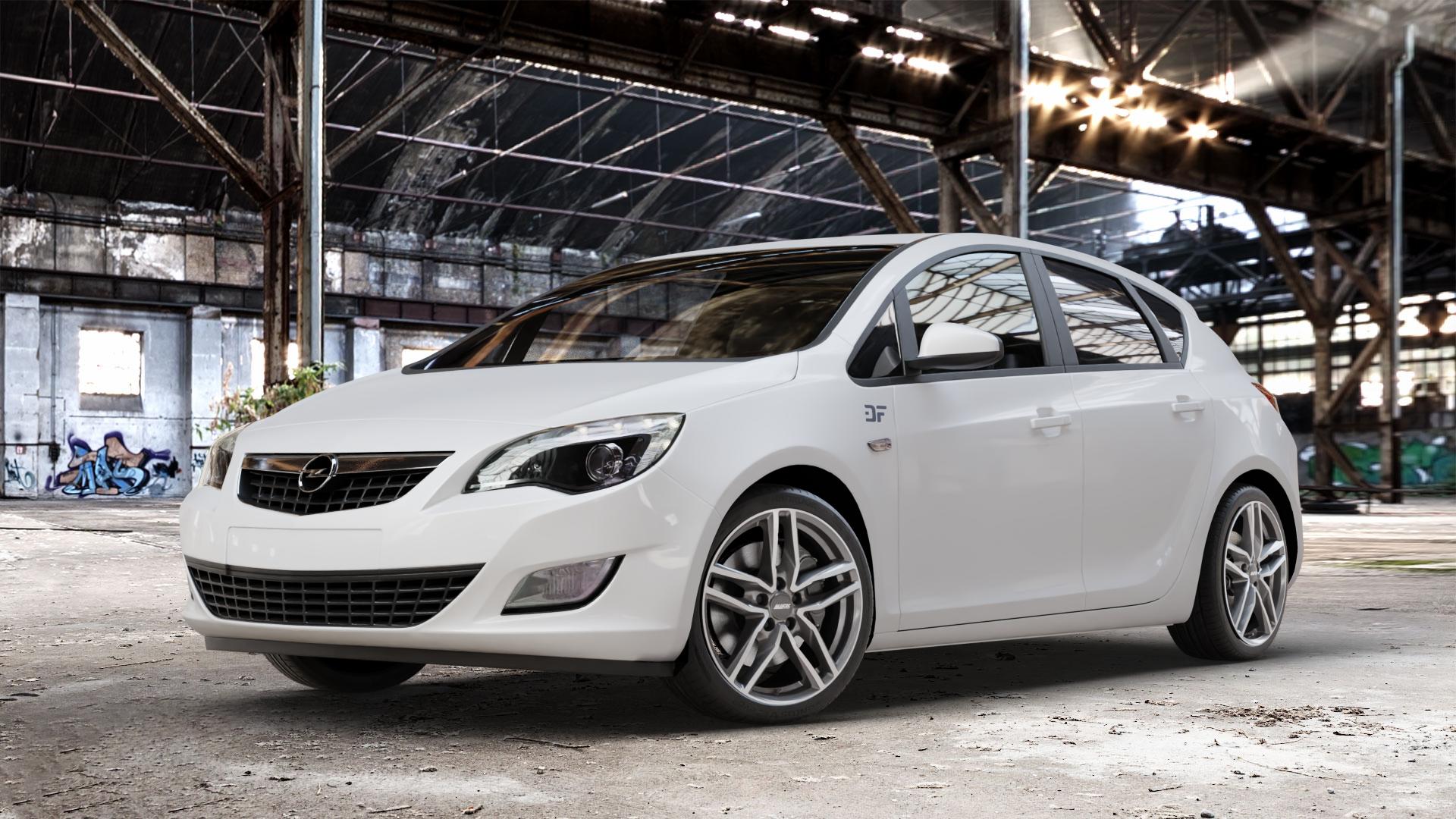 ALUTEC Ikenu graphit frontpoliert Felge mit Reifen grau silber mehrfarbig in 18Zoll Winterfelge Alufelge auf weissem Opel Astra J Typ P-J Stufenheck ⬇️ mit 15mm Tieferlegung ⬇️ Old Industrial Hall_max_4400mm_2024 Frontansicht_1