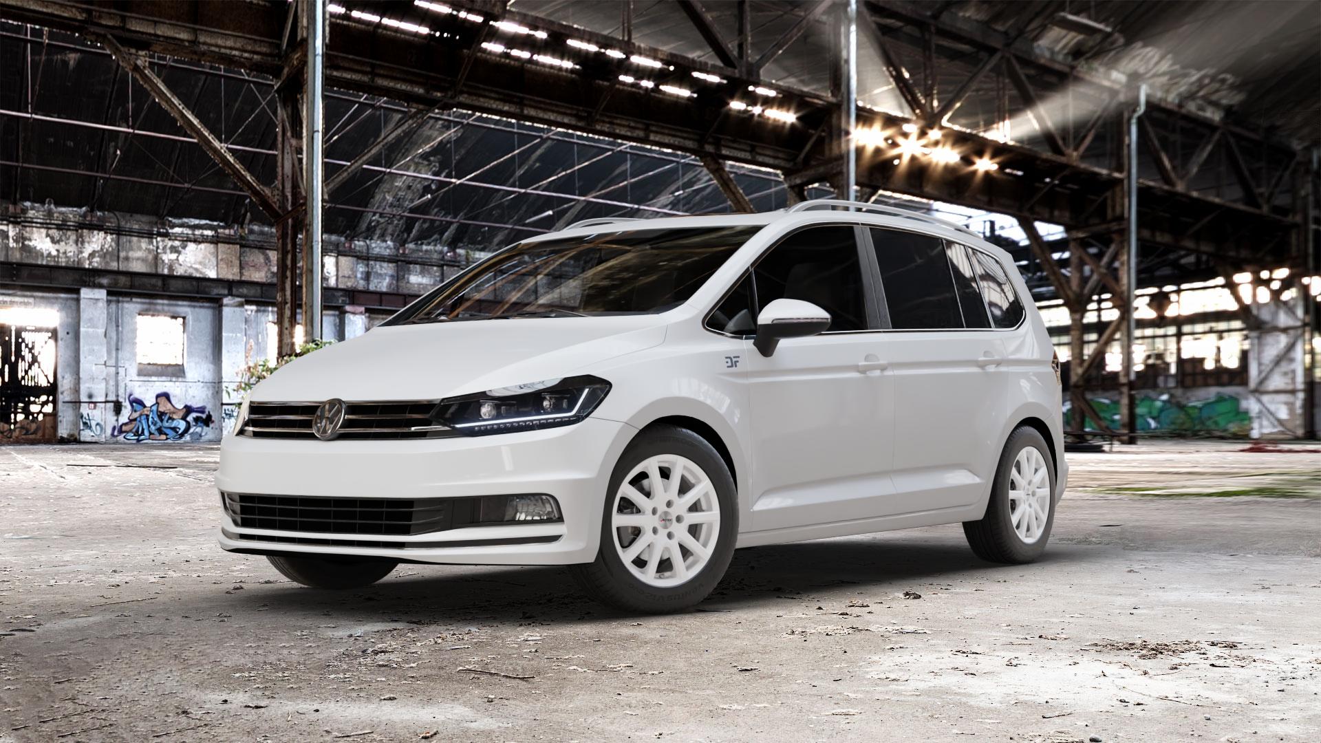AUTEC Skandic ECE Brillantsilber Felge mit Reifen in 16Zoll Winterfelge Alufelge auf weissem Volkswagen (VW) Touran III Typ 1T (15->) ⬇️ mit 15mm Tieferlegung ⬇️ Old Industrial Hall_max_5300mm_2024 Frontansicht_1
