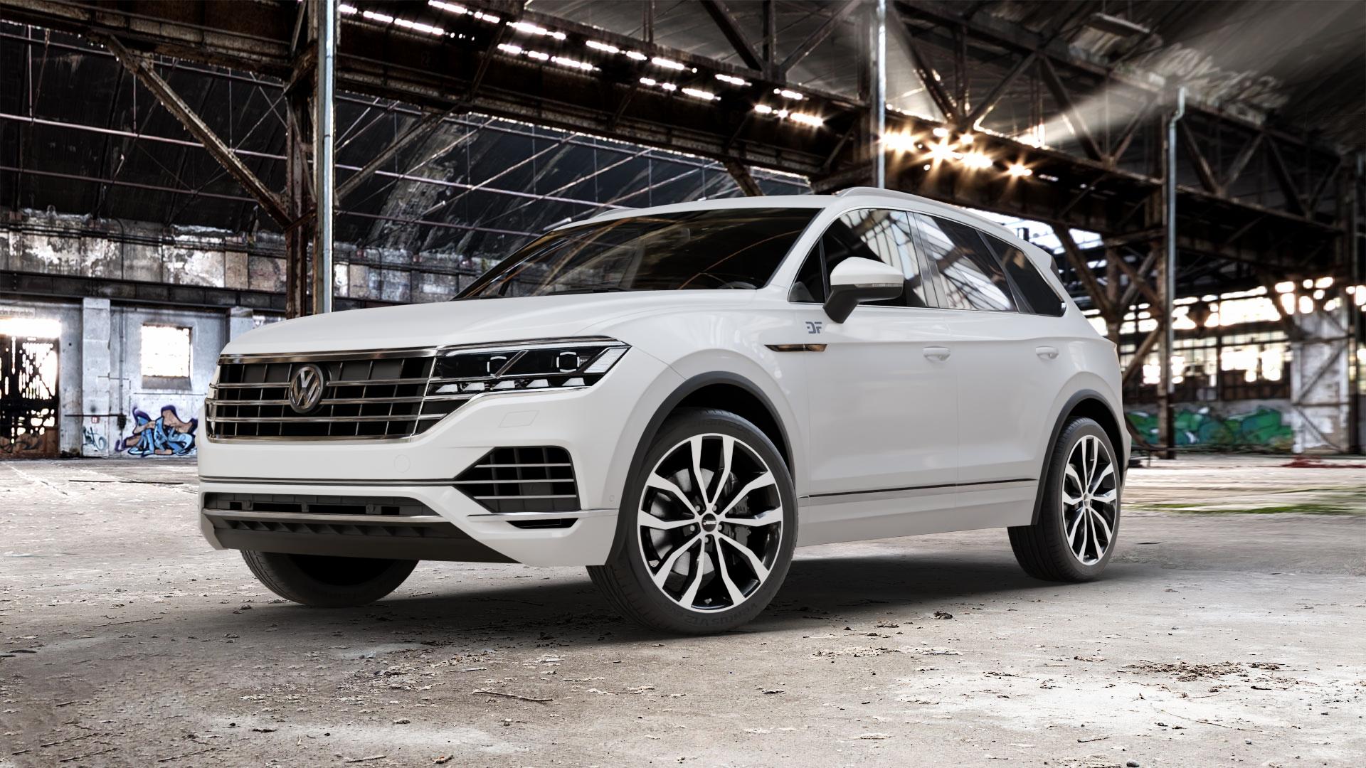 AUTEC Uteca Schwarz poliert Felge mit Reifen silber mehrfarbig in 21Zoll Alufelge auf weissem Volkswagen (VW) Touareg III Typ CR ⬇️ mit 15mm Tieferlegung ⬇️ Old Industrial Hall_max_5300mm_2024 Frontansicht_1
