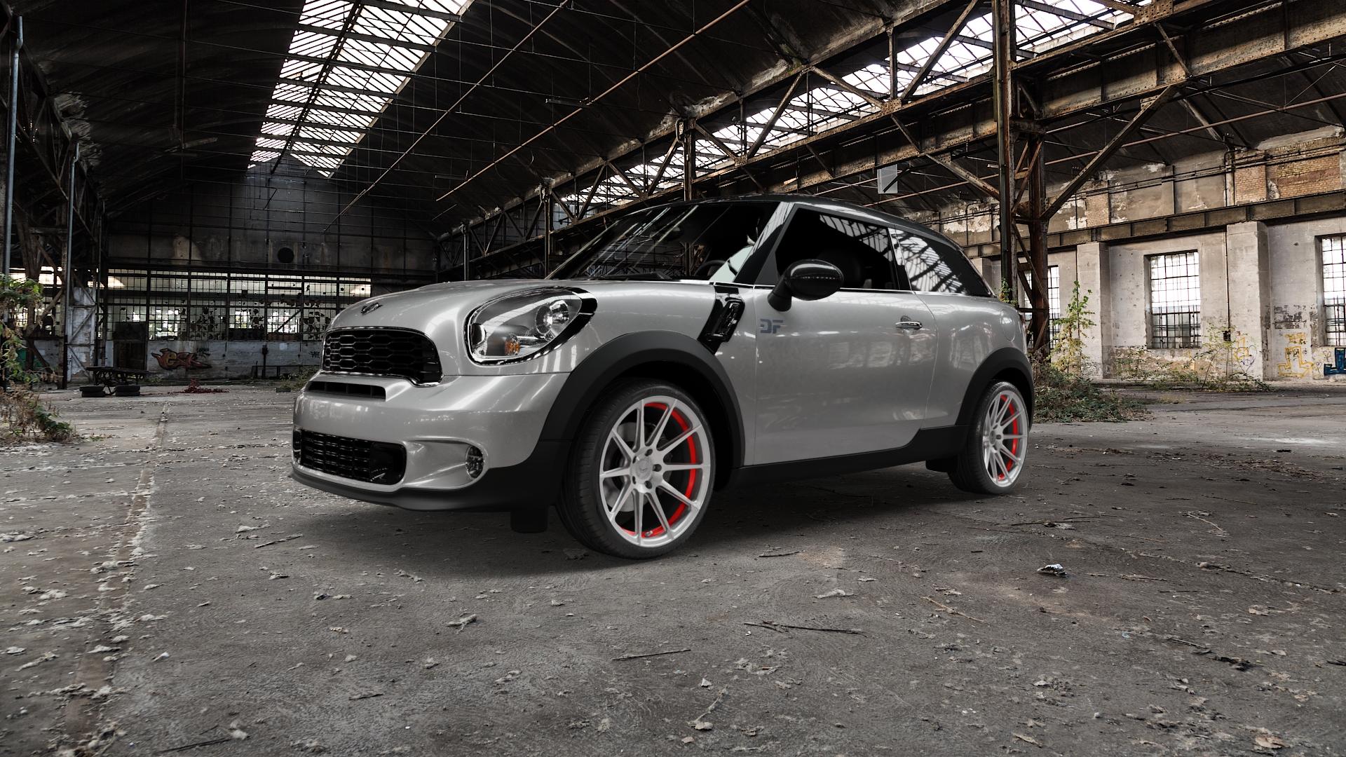 BARRACUDA Project 2.0 silver brushed/ undercut Color Trim rot Felge mit Reifen silber farbige Outline mehrfarbig in 19Zoll Alufelge auf silbernem Mini R61 Typ UKL-C/X (Paceman) ⬇️ mit 15mm Tieferlegung ⬇️ Old Industrial Hall_max5000mm_2022 Frontansicht_1
