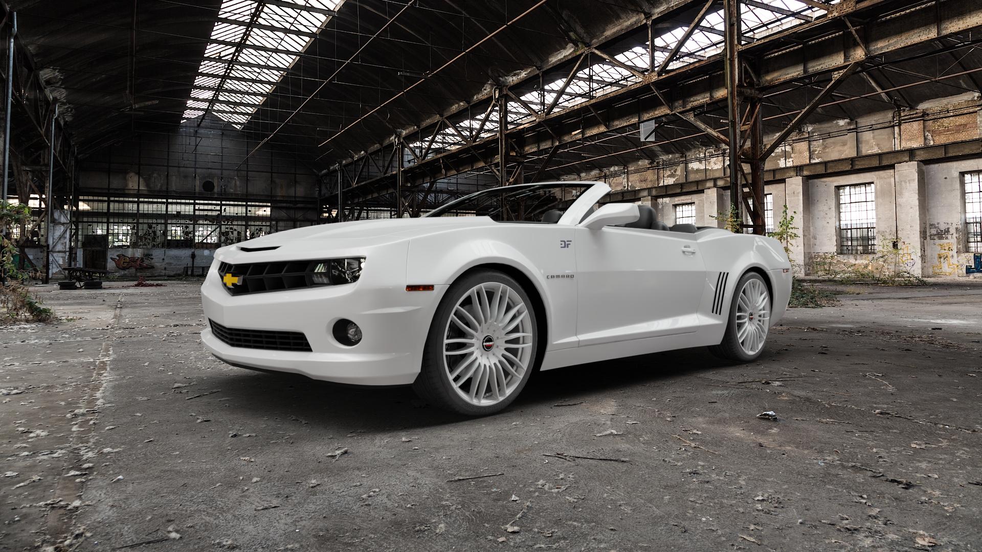 Borbet CW3 sterling silver Felge mit Reifen silber in 21Zoll Winterfelge Alufelge auf weissem Chevrolet Camaro V Cabrio ⬇️ mit 15mm Tieferlegung ⬇️ Old Industrial Hall_max5000mm_2022 Frontansicht_1
