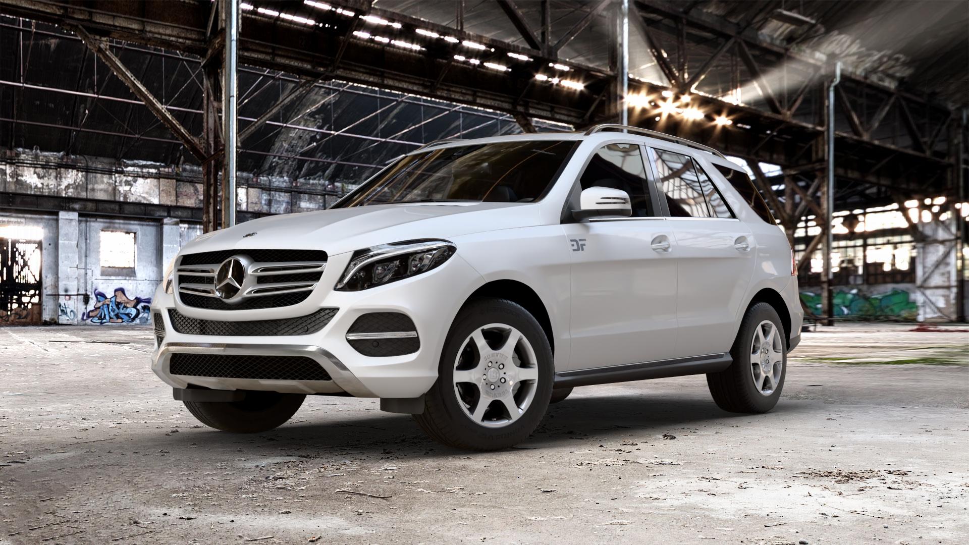 Brabus Monoblock A Silber lackiert Felge mit Reifen in 17Zoll Winterfelge Alufelge auf weissem Mercedes GLE-Klasse SUV Typ x166 ⬇️ mit 15mm Tieferlegung ⬇️ Old Industrial Hall_max_5300mm_2024 Frontansicht_1