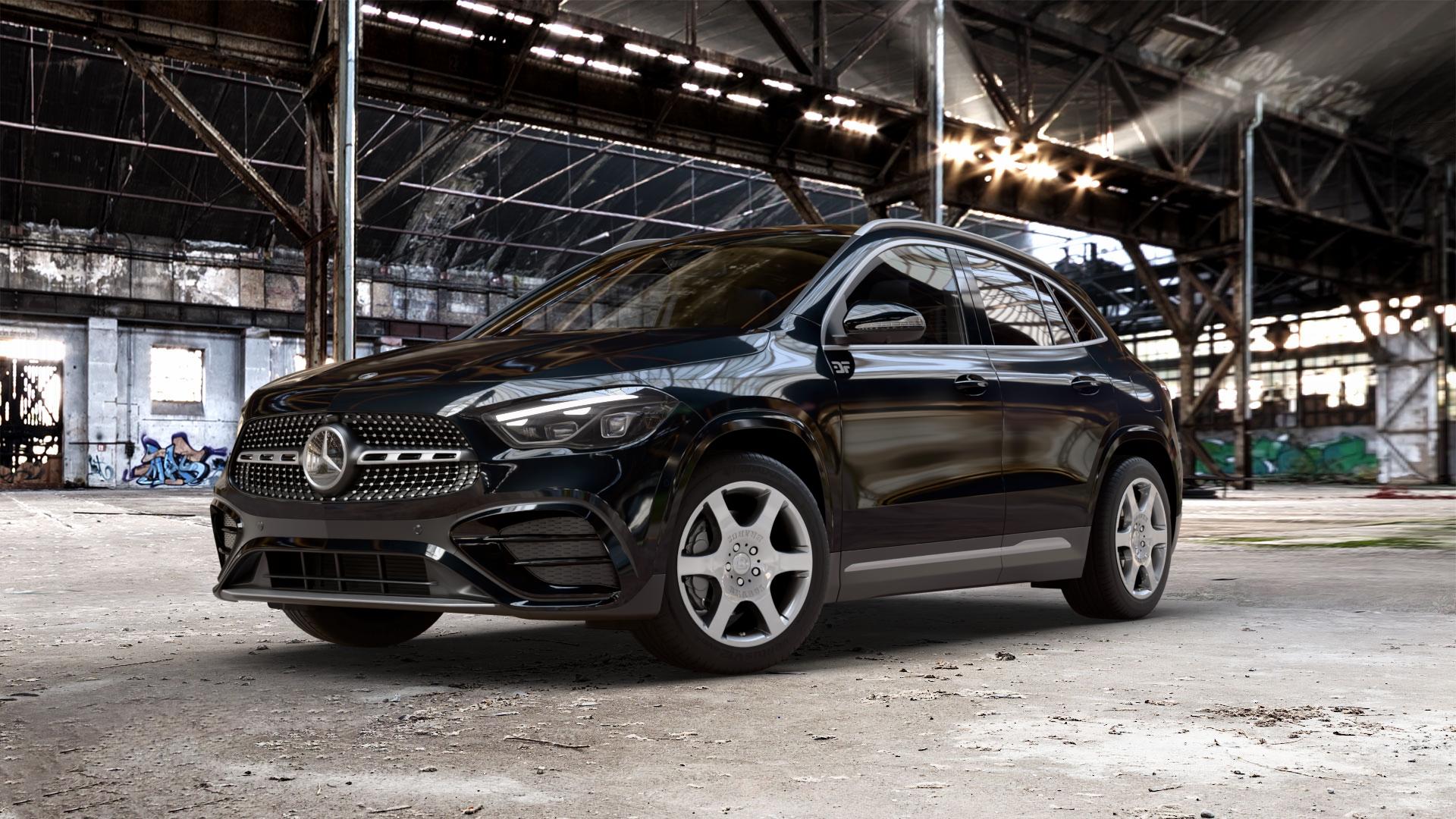 Brabus Monoblock A Silber lackiert Felge mit Reifen in 18Zoll Winterfelge Alufelge auf schwarzem metallic Mercedes GLA-Klasse Typ F2B Facelift ⬇️ mit 15mm Tieferlegung ⬇️ Old Industrial Hall_max_5300mm_2024 Frontansicht_1