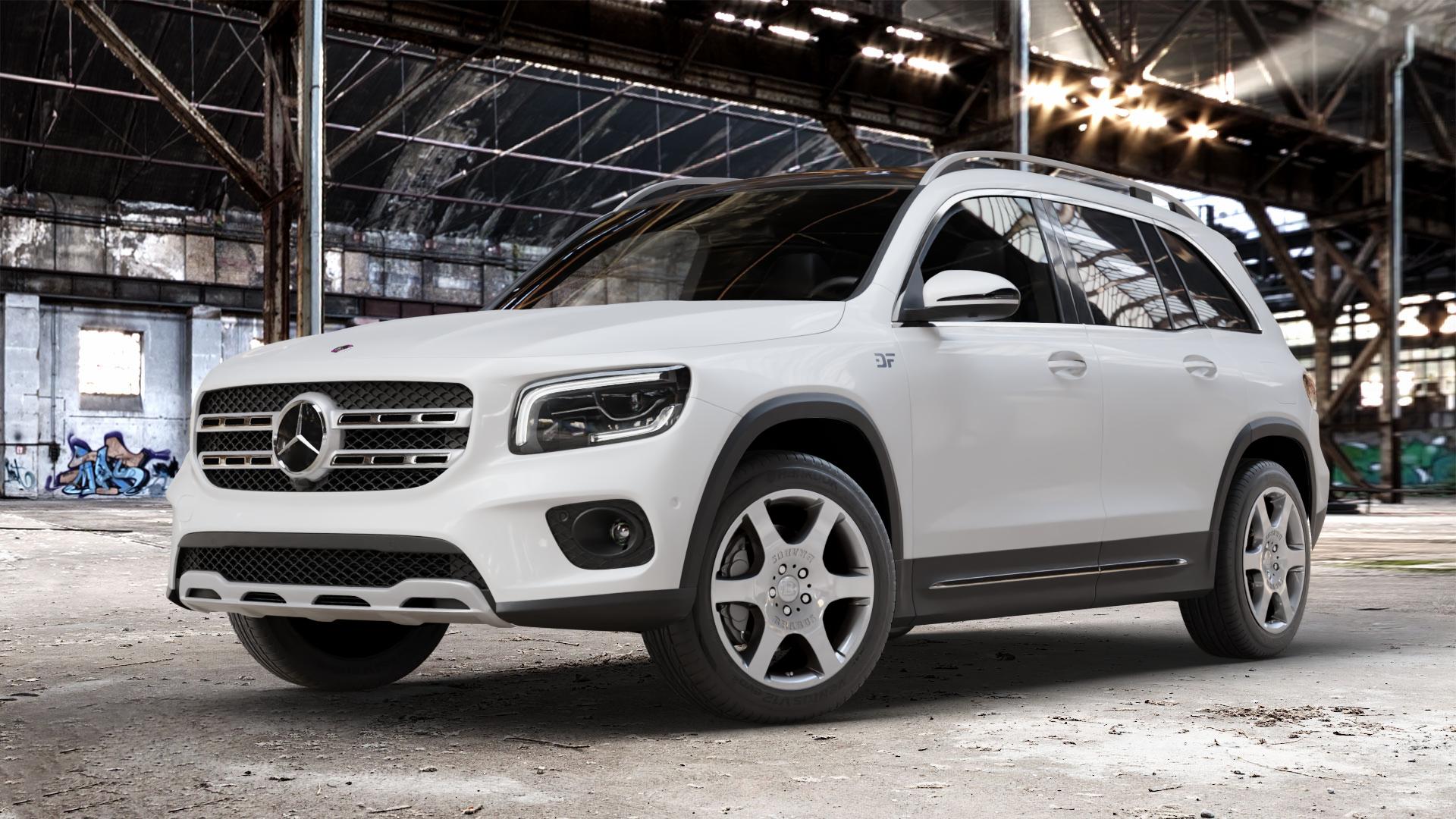 Brabus Monoblock A Silber lackiert Felge mit Reifen in 18Zoll Winterfelge Alufelge auf weissem Mercedes GLB-Klasse Typ F2B ⬇️ mit 15mm Tieferlegung ⬇️ Old Industrial Hall_max_4400mm_2024 Frontansicht_1