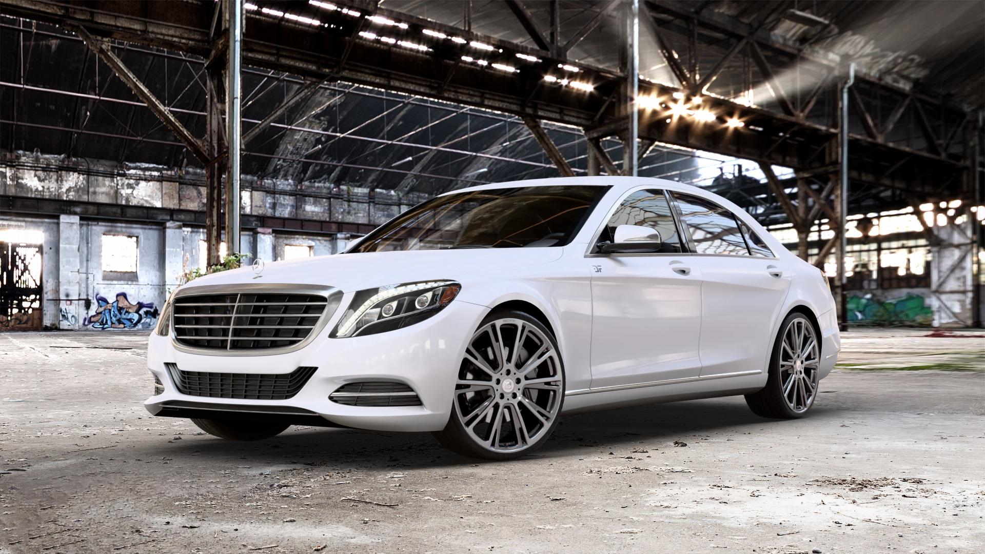Brabus Monoblock R Liquid Titanium smoked Felge mit Reifen grau anthrazit metallic in 22Zoll Winterfelge Alufelge auf weissem Mercedes S-Klasse Typ W222 Facelift ⬇️ mit 15mm Tieferlegung ⬇️ Old Industrial Hall_max_5300mm_2024 Frontansicht_1