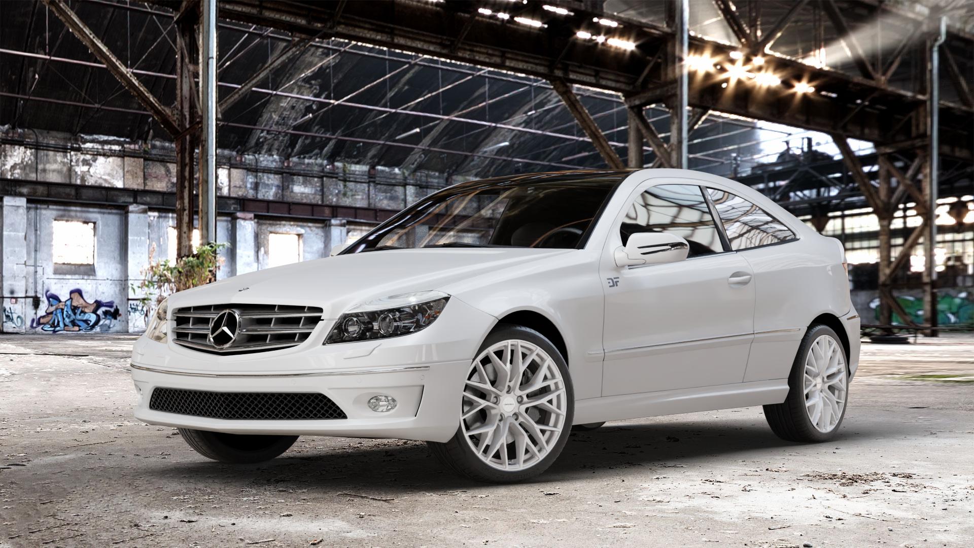 CARMANI 20 Ludwig white silver Felge mit Reifen silber weiss in 18Zoll Winterfelge Alufelge auf weissem Mercedes C-Klasse Typ CL203 Coupe CLC-Klasse ⬇️ mit 15mm Tieferlegung ⬇️ Old Industrial Hall_max_4400mm_2024 Frontansicht_1