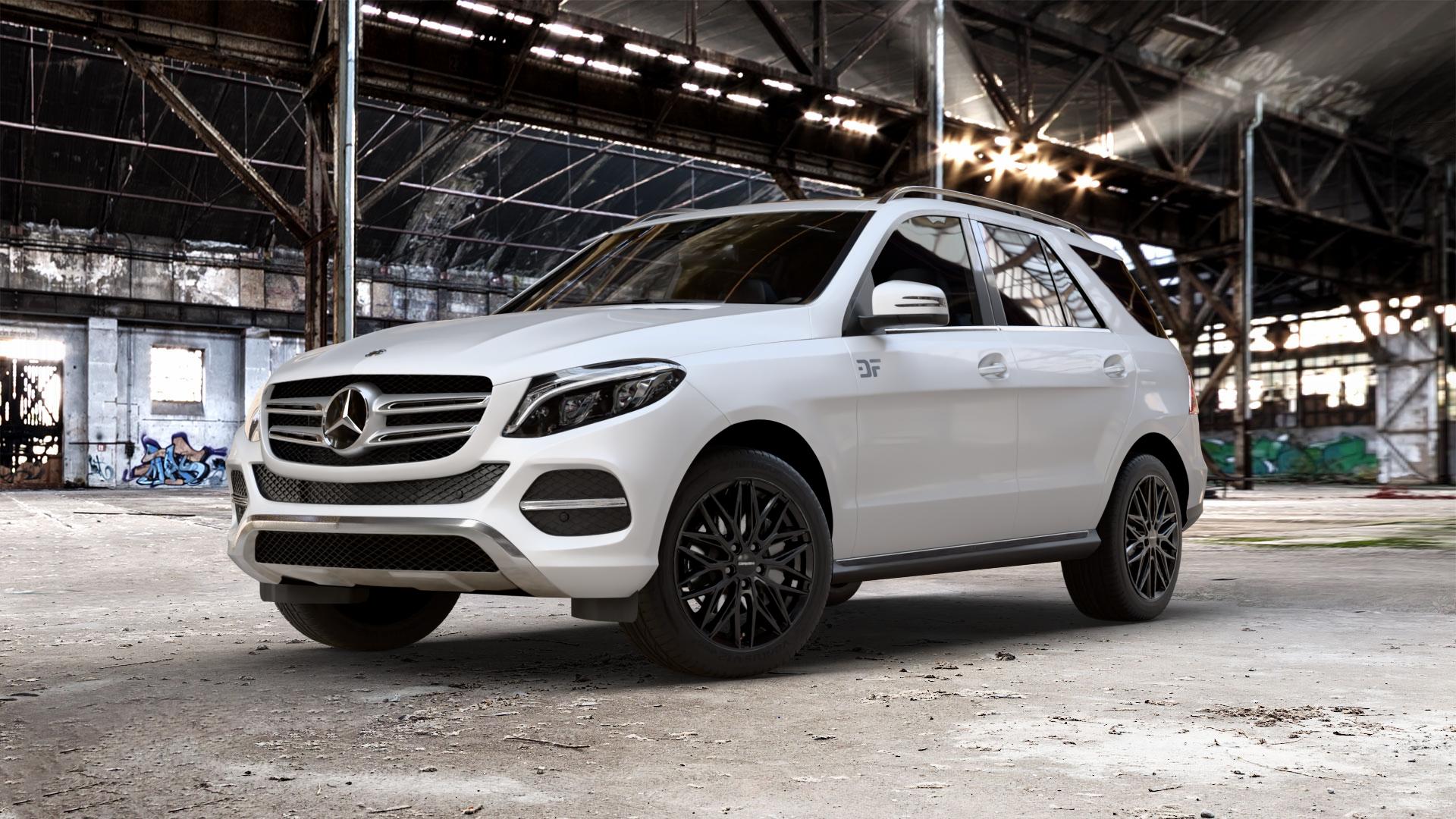 CARMANI 26 Max black Felge mit Reifen schwarz in 19Zoll Winterfelge Alufelge auf weissem Mercedes GLE-Klasse SUV Typ x166 ⬇️ mit 15mm Tieferlegung ⬇️ Old Industrial Hall_max_5300mm_2024 Frontansicht_1