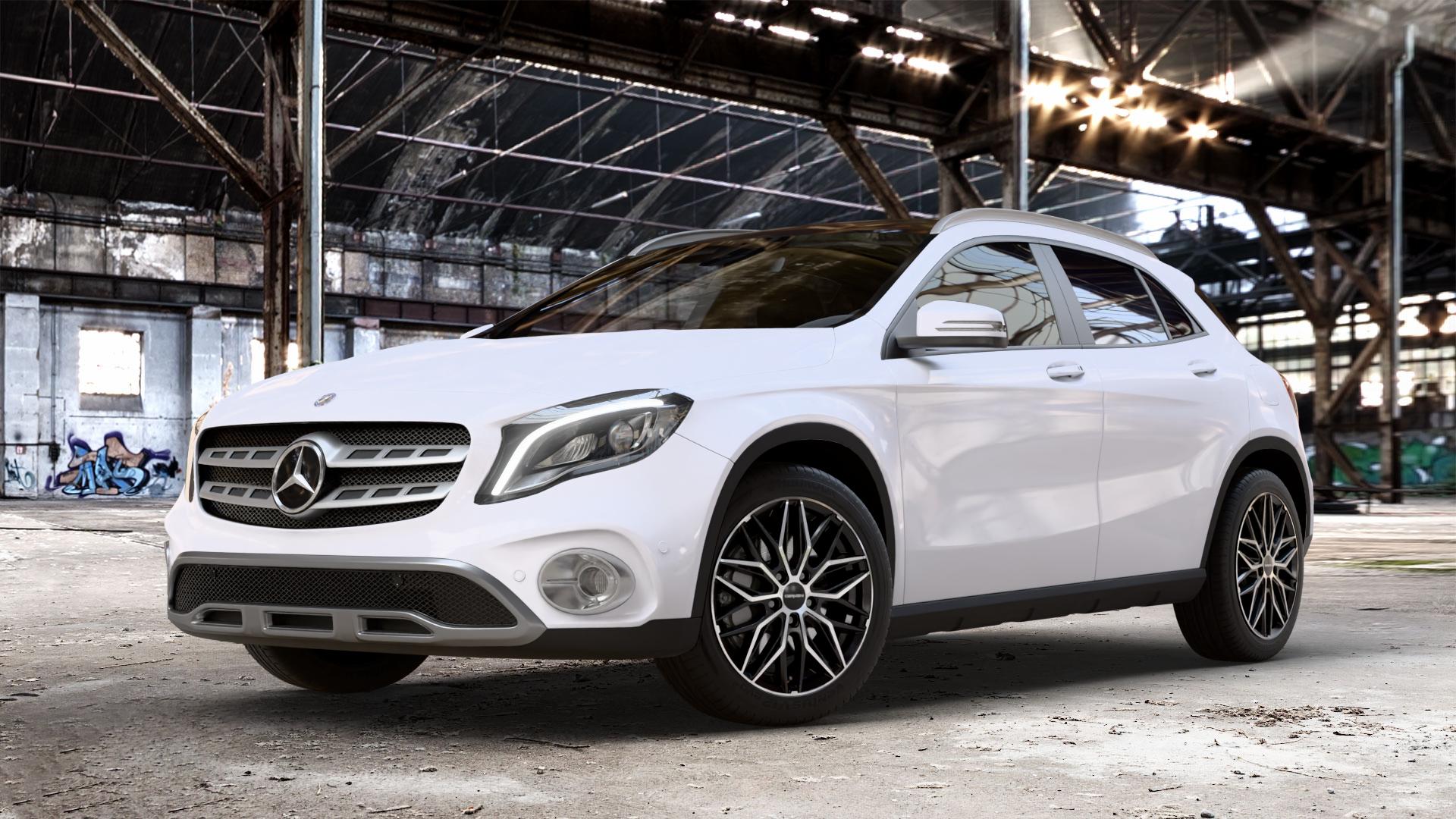 CARMANI 26 Max black polish Felge mit Reifen schwarz in 18Zoll Winterfelge Alufelge auf weissem Mercedes GLA-Klasse Typ X156 Facelift ⬇️ mit 15mm Tieferlegung ⬇️ Old Industrial Hall_max_4400mm_2024 Frontansicht_1