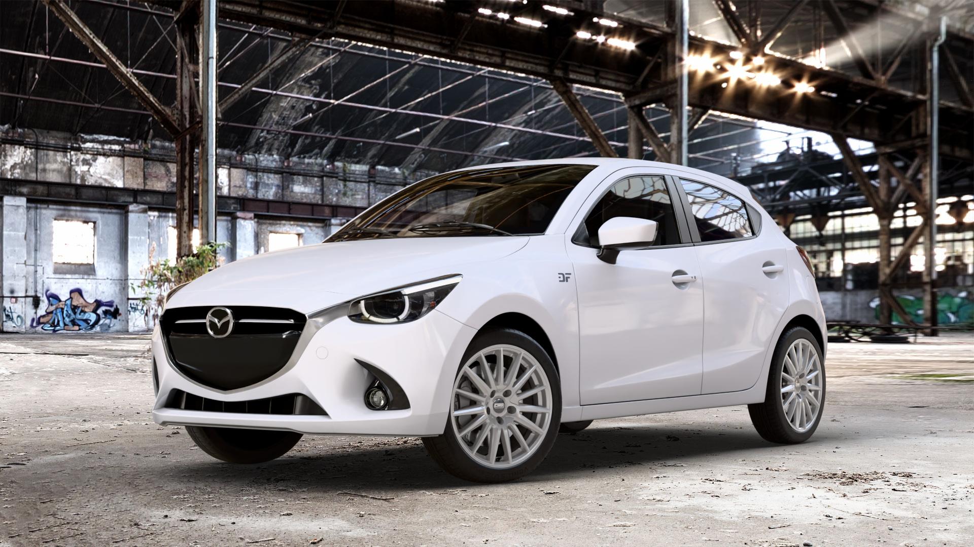 CMS C23 Racing Silver Felge mit Reifen silber in 17Zoll Winterfelge Alufelge auf weissem Mazda 2 (15-) (DJ) 1,5l SKYACTIV-G 75 55kW (75 PS) 90 66kW (90 115 85kW (116 SKYACTIV-D 105 77kW (105 (20-) Facelift ⬇️ mit 15mm Tieferlegung ⬇️ Old Industrial Hall_max_4400mm_2024 Frontansicht_1