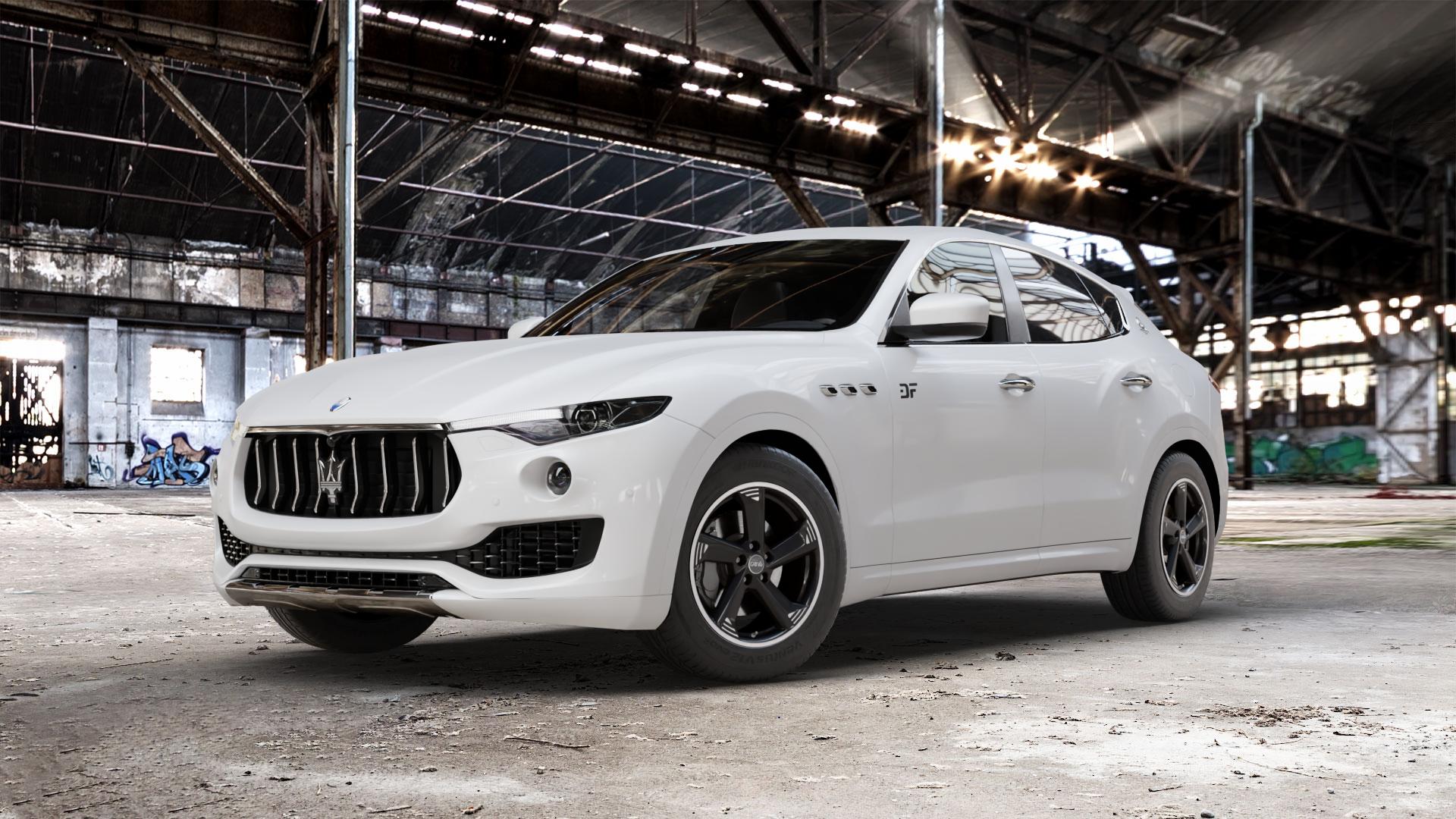 DBV Torino III anthrazit glänzend, front poliert Felge mit Reifen grau in 18Zoll Winterfelge Alufelge auf weissem Maserati Levante Typ M156 ⬇️ mit 15mm Tieferlegung ⬇️ Old Industrial Hall_max_5300mm_2024 Frontansicht_1