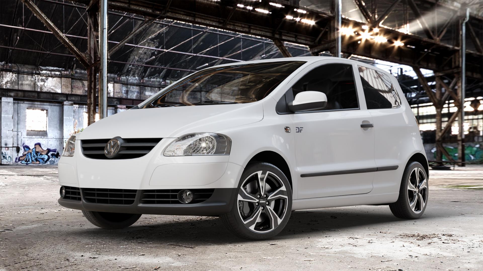 DEZENT KB BLACK/POLISHED Felge mit Reifen schwarz in 17Zoll Winterfelge Alufelge auf weissem Volkswagen (VW) Fox ⬇️ mit 15mm Tieferlegung ⬇️ Old Industrial Hall_max_4400mm_2024 Frontansicht_1