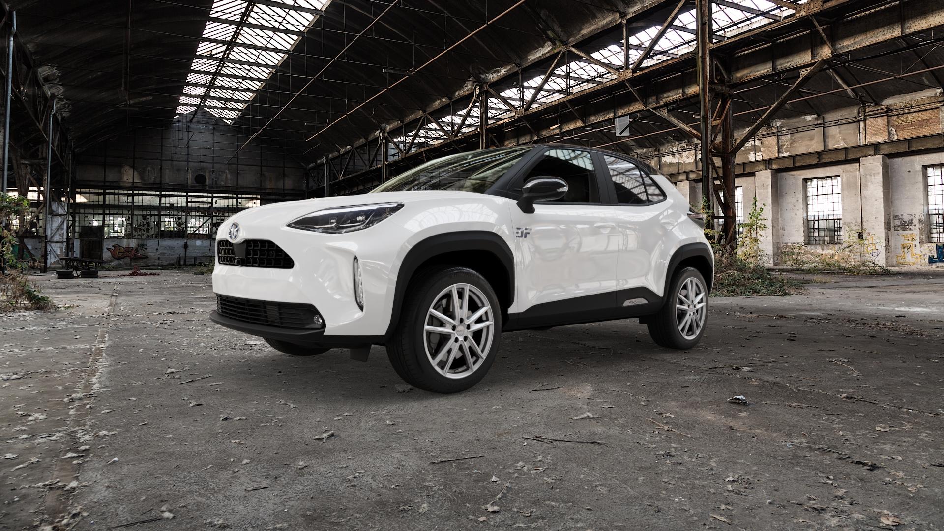 DEZENT KF SILVER Felge mit Reifen silber in 17Zoll Winterfelge Alufelge auf weissem Toyota Yaris Cross Typ XPB1F(M) IV XPB1F XPB1F(EUM)-TGRE ⬇️ mit 15mm Tieferlegung ⬇️ Old Industrial Hall_max5000mm_2022 Frontansicht_1