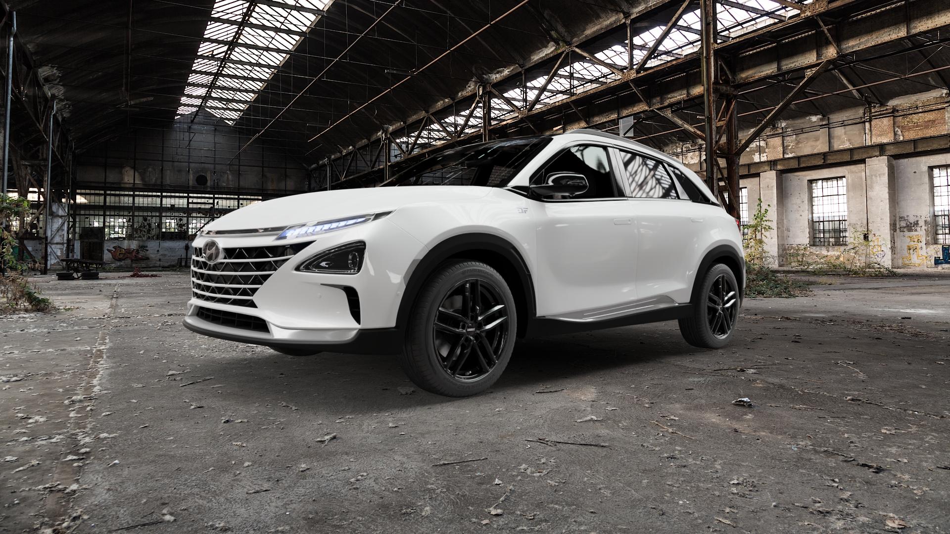 DEZENT TR BLACK Felge mit Reifen schwarz in 18Zoll Winterfelge Alufelge auf weissem Hyundai Nexo Typ FE ⬇️ mit 15mm Tieferlegung ⬇️ Old Industrial Hall_max5000mm_2022 Frontansicht_1