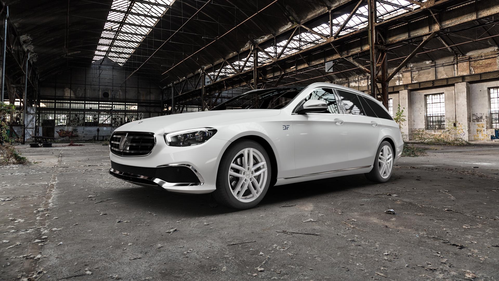 DEZENT TR SILVER Felge mit Reifen silber in 18Zoll Winterfelge Alufelge auf weissem Mercedes E-Klasse Typ S213 Kombi Facelift ⬇️ mit 15mm Tieferlegung ⬇️ Old Industrial Hall_max5000mm_2022 Frontansicht_1