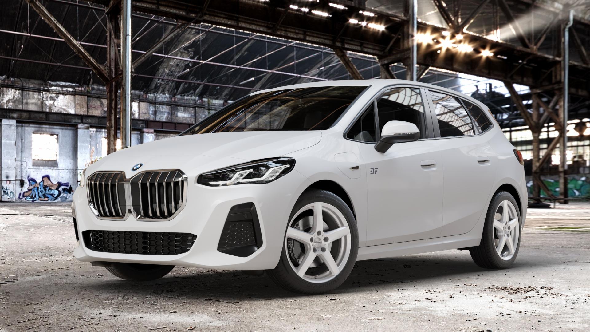 DEZENT TY SILVER Felge mit Reifen silber in 18Zoll Winterfelge Alufelge auf weissem BMW 2er U06 Active Tourer (U2AT) ⬇️ mit 15mm Tieferlegung ⬇️ Old Industrial Hall_max_4400mm_2024 Frontansicht_1