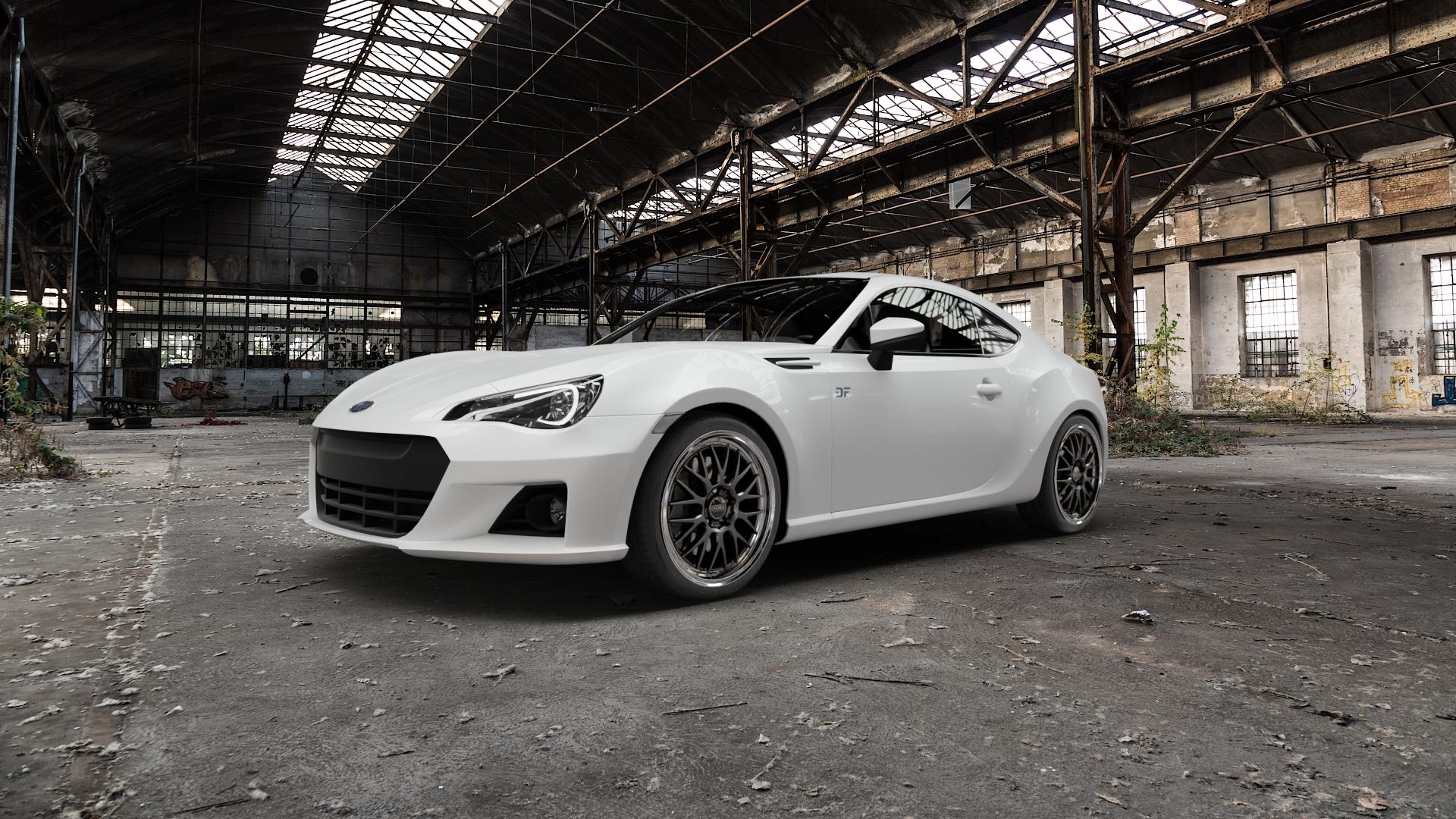 DOTZ BILBAO GUNMETAL/POLISHED LIP Felge mit Reifen grau silber mehrfarbig anthrazit in 18Zoll Winterfelge Alufelge auf weissem Subaru BRZ Typ ZC Facelift ⬇️ mit 15mm Tieferlegung ⬇️ Old Industrial Hall_max5000mm_2022 Frontansicht_1