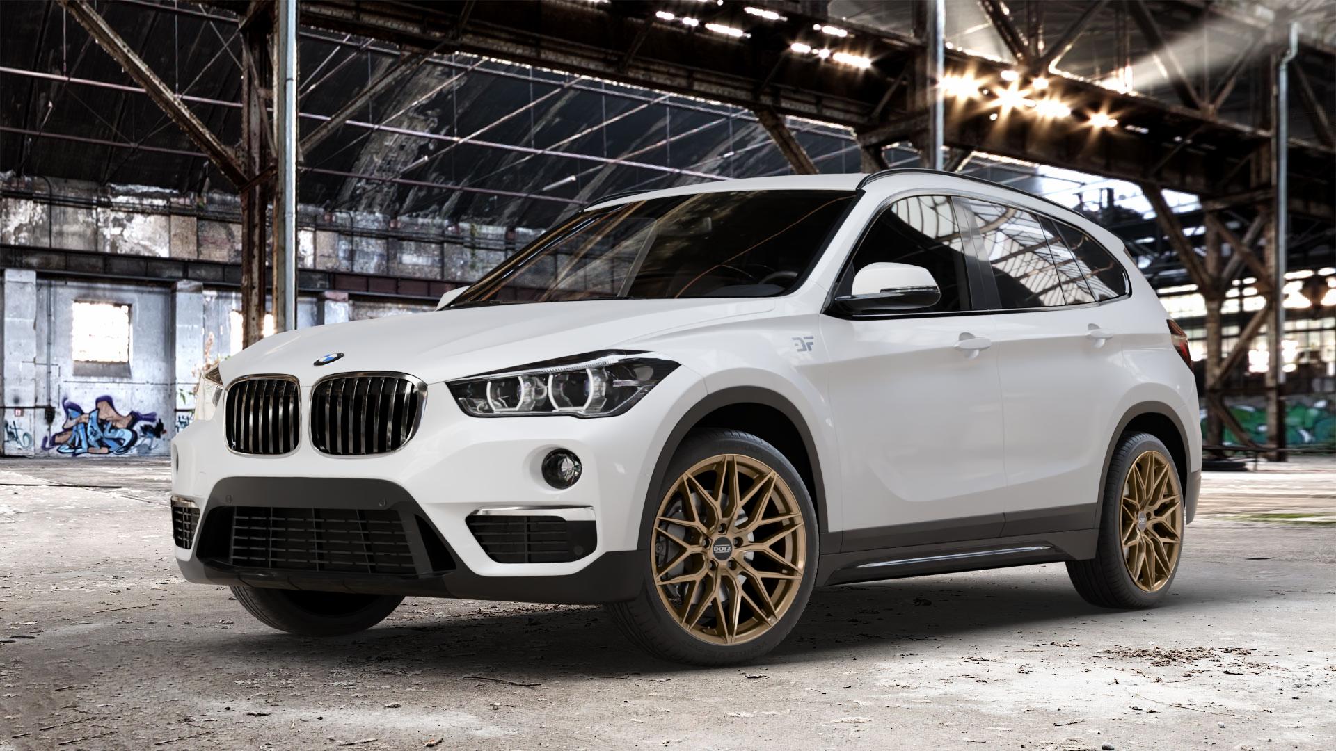 DOTZ SUZUKA BRONZE MATT Felge mit Reifen in 19Zoll Winterfelge Alufelge auf weissem BMW X1 Typ F48 (UKL-L) (F1X) ⬇️ mit 15mm Tieferlegung ⬇️ Old Industrial Hall_max_4400mm_2024 Frontansicht_1