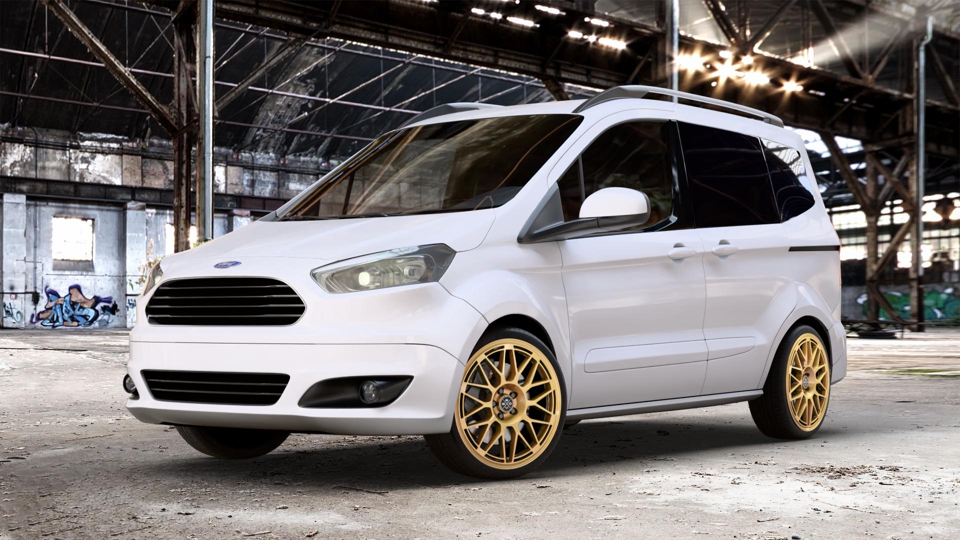 Fondmetal 9EVO GLOSSY GOLD Felge mit Reifen in 18Zoll Winterfelge Alufelge auf weissem Ford Tourneo Courier Typ JU2 (14->) N1P ⬇️ mit 15mm Tieferlegung ⬇️ Old Industrial Hall_max_4400mm_2024 Frontansicht_1