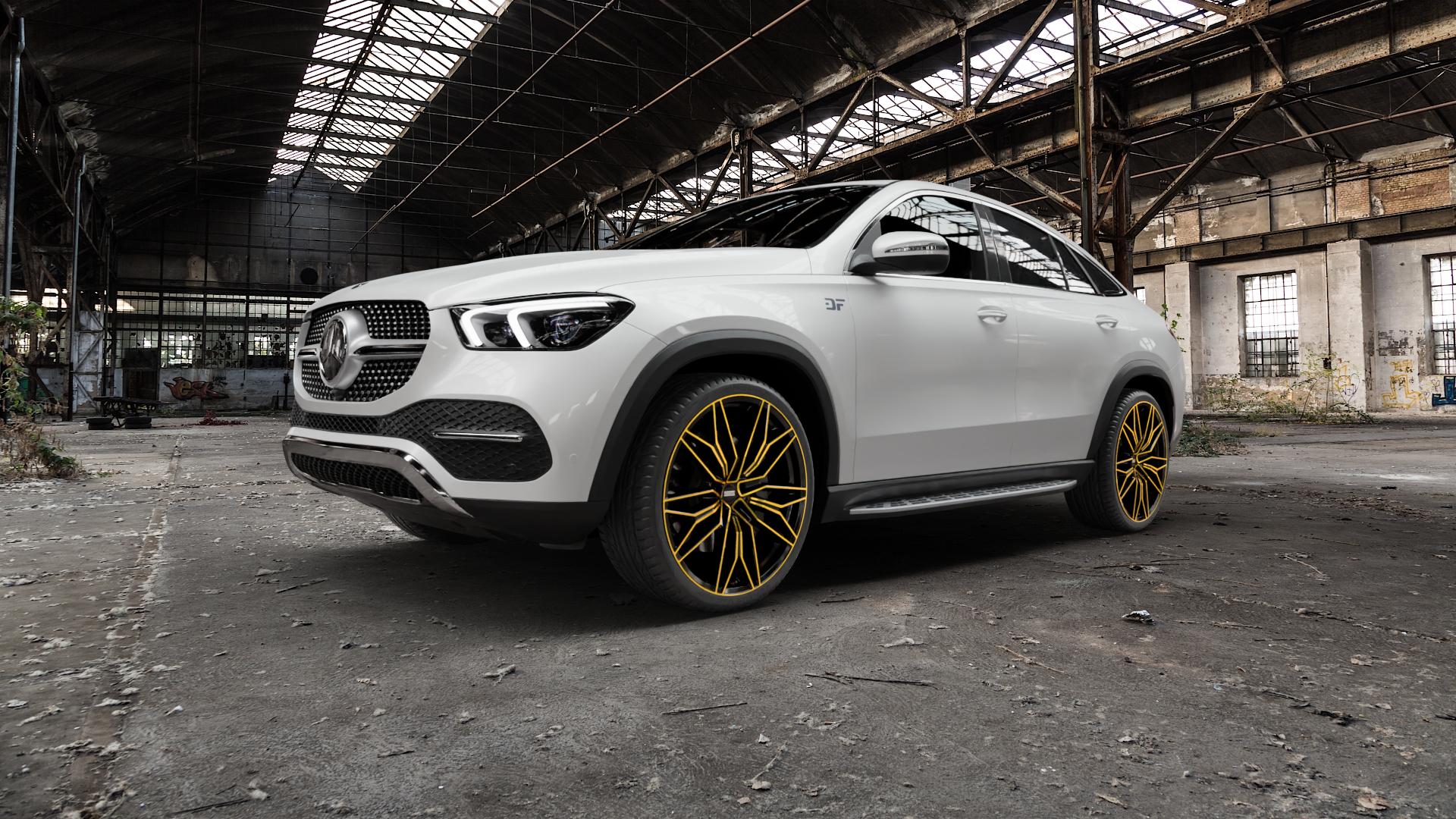 Fondmetal STC-23 BLACK CLEARCOAT GLOSSY GOLD MACHINED Felge mit Reifen schwarz in 23Zoll Alufelge auf weissem Mercedes GLE-Klasse Coupe Typ V167 (H1GLE) ⬇️ mit 15mm Tieferlegung ⬇️ Old Industrial Hall_max5000mm_2022 Frontansicht_1
