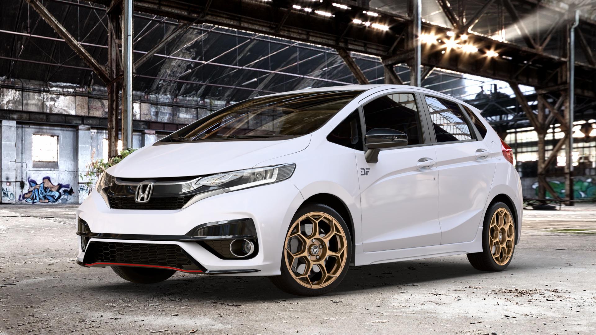 GMP Italia Raceway Oro Corsa Felge mit Reifen gold in 17Zoll Winterfelge Alufelge auf weissem Honda Jazz IV (GK) Facelift ⬇️ mit 15mm Tieferlegung ⬇️ Old Industrial Hall_max_4400mm_2024 Frontansicht_1