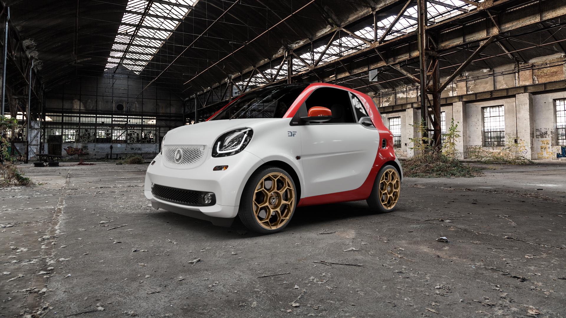 GMP Italia Raceway Oro Corsa Felge mit Reifen gold in 17Zoll Winterfelge Alufelge auf weissem Smart Fortwo Coupe III (14-) (453) ⬇️ mit 15mm Tieferlegung ⬇️ Old Industrial Hall_max5000mm_2022 Frontansicht_1