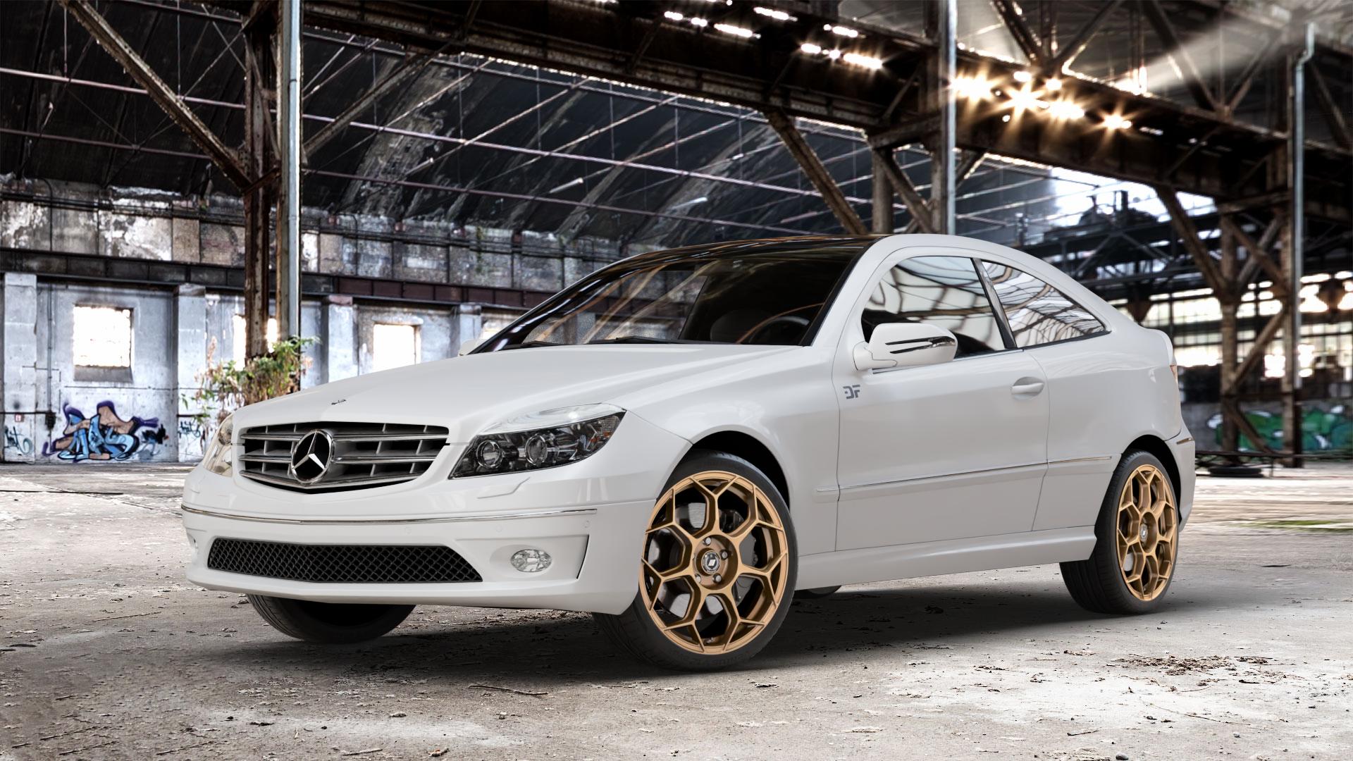 GMP Italia Raceway Oro Corsa Felge mit Reifen gold in 18Zoll Winterfelge Alufelge auf weissem Mercedes C-Klasse Typ CL203 Coupe CLC-Klasse ⬇️ mit 15mm Tieferlegung ⬇️ Old Industrial Hall_max_4400mm_2024 Frontansicht_1