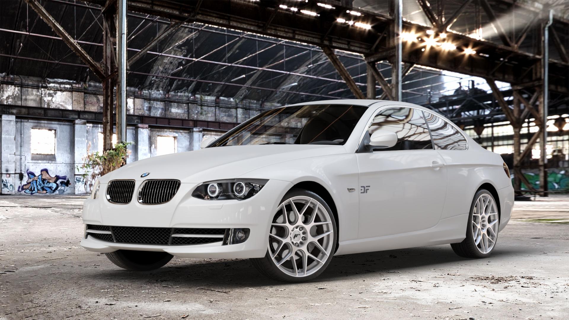 Japan Racing Wheels JR18 Silver Machined Felge mit Reifen silber in 19Zoll Alufelge auf weissem BMW 325i Typ E92 (Coupé) 330i 330d 335i 335d 320i 330xi 320d 325d M3 (Coupe) 335xi 325xi 330xd 320xd 318i 323i 316i GTS 3er Coupé (392C, 3C, 390X) ⬇️ mit 15mm Tieferlegung ⬇️ Old Industrial Hall_max_4400mm_2024 Frontansicht_1