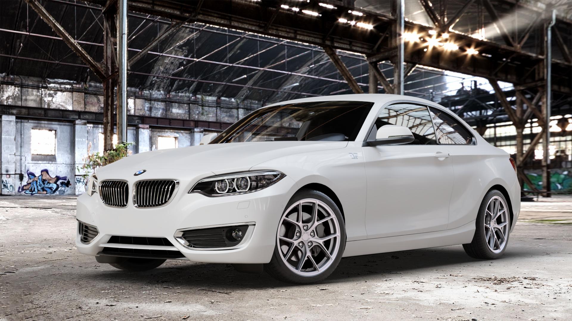 Japan Racing Wheels SL-01 Matt Silver Felge mit Reifen silber in 18Zoll Winterfelge Alufelge auf weissem BMW 220d Typ F22 (Coupé) 220i 218d 225d 228i 218i xDrive 230i 2er Coupé (1C) ⬇️ mit 15mm Tieferlegung ⬇️ Old Industrial Hall_max_4400mm_2024 Frontansicht_1
