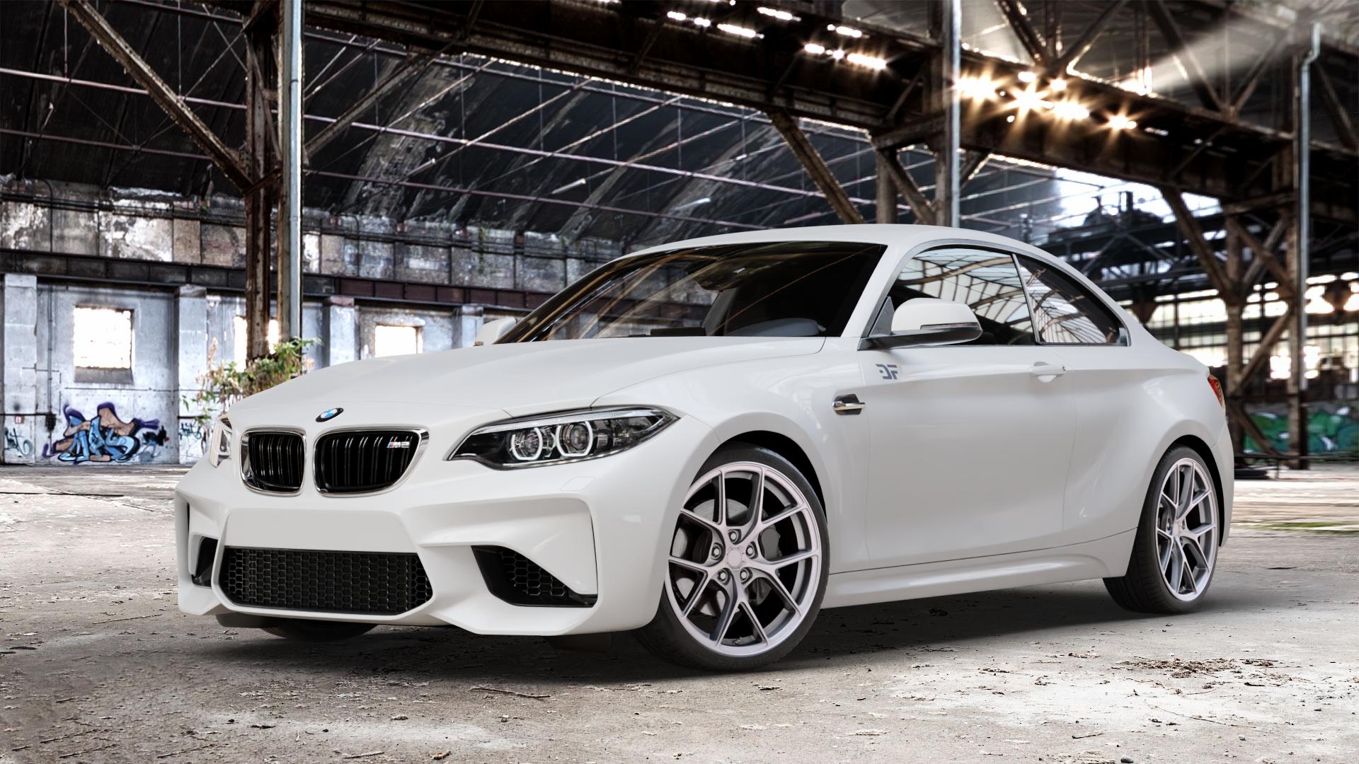 Japan Racing Wheels SL-01 Matt Silver Felge mit Reifen silber in 19Zoll Winterfelge Alufelge auf weissem BMW M2 Typ F87 ⬇️ mit 15mm Tieferlegung ⬇️ Old Industrial Hall_max_4400mm_2024 Frontansicht_1