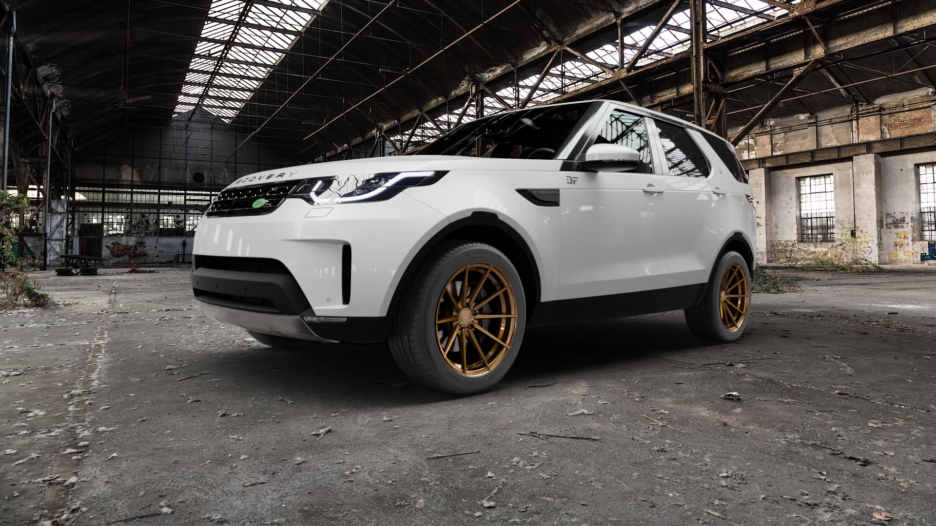La Chanti Performance LC-P10 Glossy Brushed Bronze Felge mit Reifen in 20Zoll Alufelge auf weissem Land Rover Discovery V Typ LR ⬇️ mit 15mm Tieferlegung ⬇️ Old Industrial Hall_max5000mm_2022 Frontansicht_1