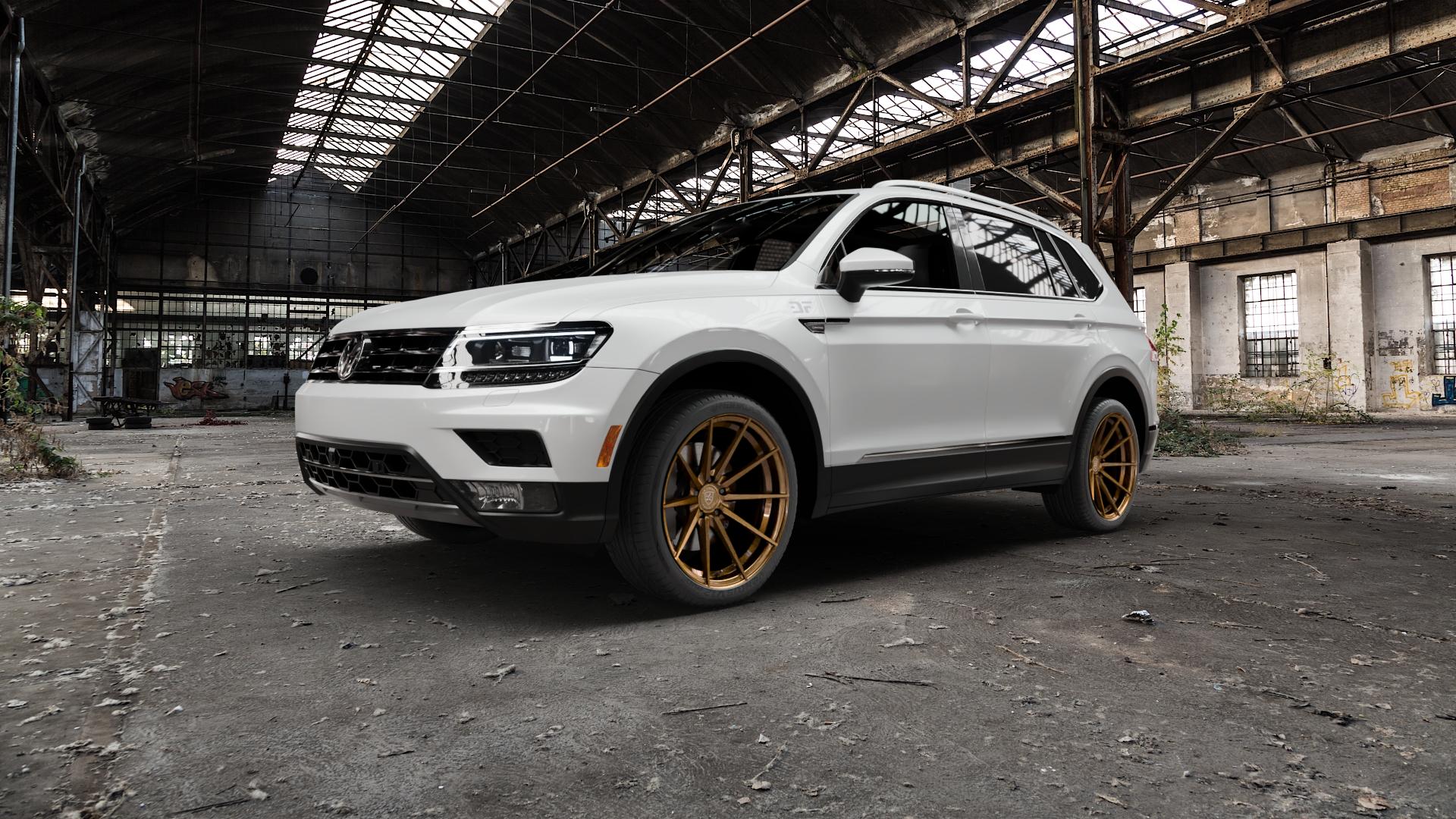 La Chanti Performance LC-P10 Glossy Brushed Bronze Felge mit Reifen in 20Zoll Alufelge auf weissem Volkswagen (VW) Tiguan II Typ 5N Allspace ⬇️ mit 15mm Tieferlegung ⬇️ Old Industrial Hall_max5000mm_2022 Frontansicht_1