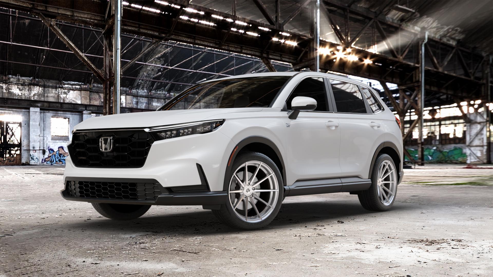 La Chanti Performance LC-P10 Machined Silver Felge mit Reifen silber in 20Zoll Alufelge auf weissem Honda CR-V VI (RS) ⬇️ mit 15mm Tieferlegung ⬇️ Old Industrial Hall_max_5300mm_2024 Frontansicht_1