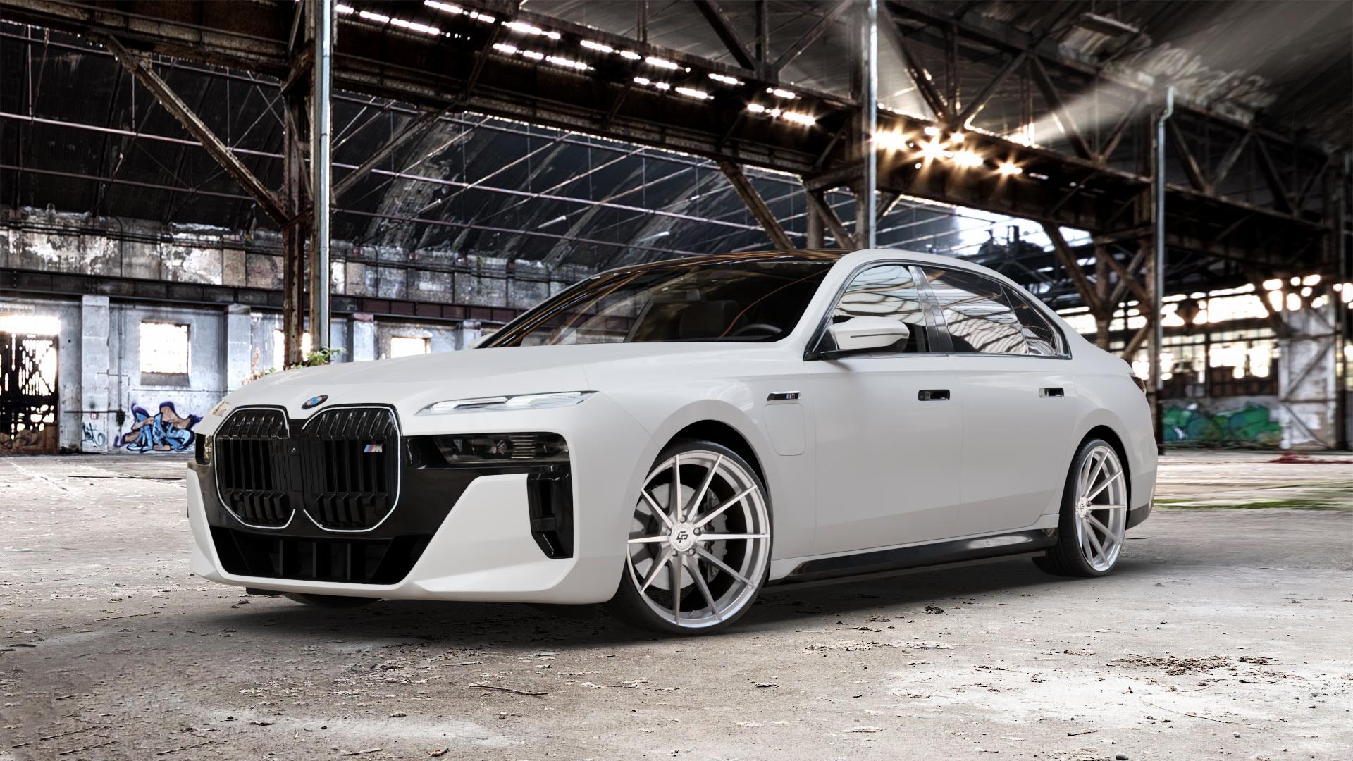 La Chanti Performance LC-P10 Machined Silver Felge mit Reifen silber in 21Zoll Alufelge auf weissem BMW M760e xDrive Typ G70 ⬇️ mit 15mm Tieferlegung ⬇️ Old Industrial Hall_max_5300mm_2024 Frontansicht_1