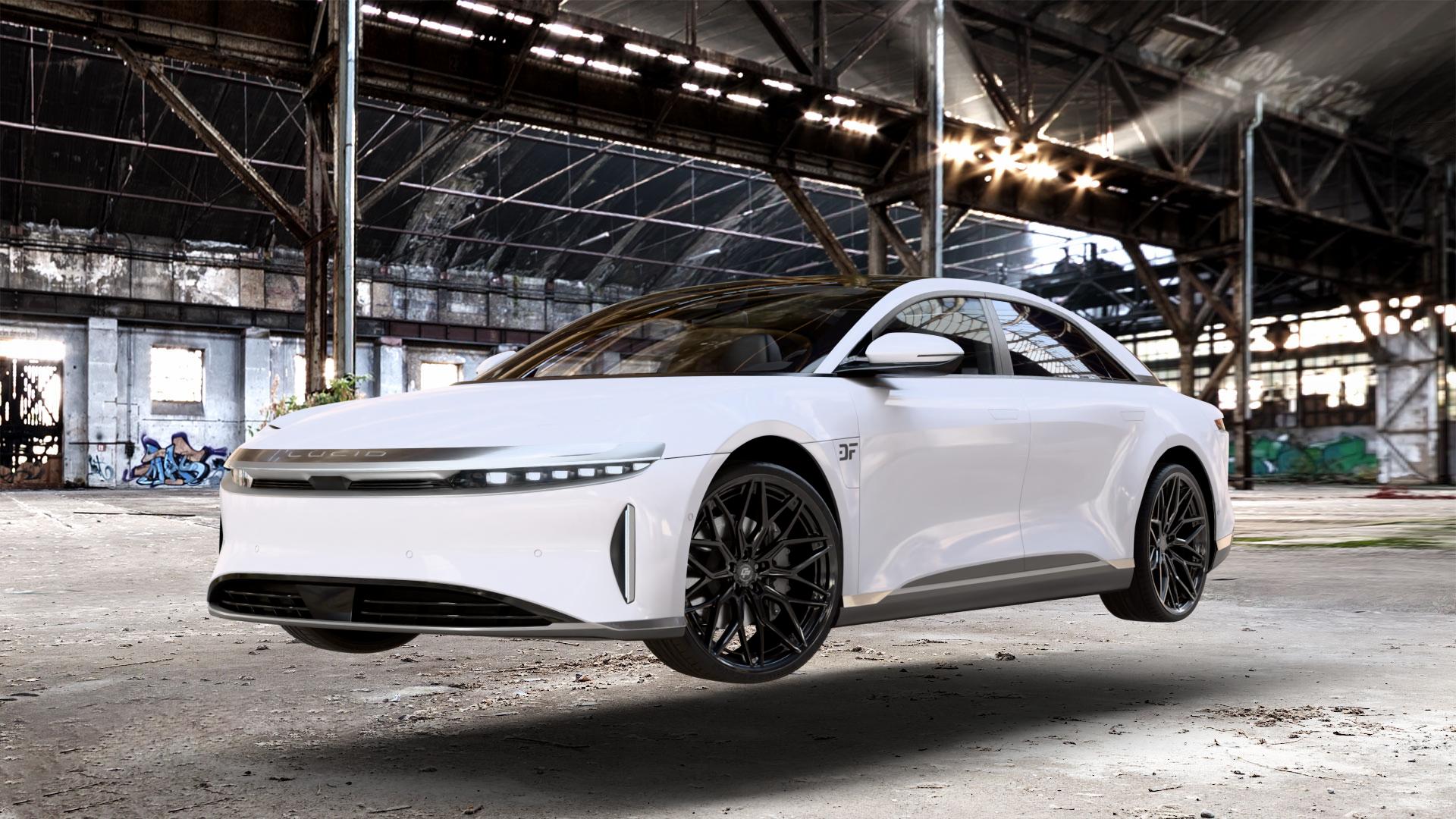 La Chanti Performance LC-P14 Glossy Black Felge mit Reifen schwarz in 22Zoll Winterfelge Alufelge auf weissem Lucid Air Typ A1 0,0l 271kW AWD (368 PS) 234kW (318 202kW (275 204kW (277 ⬇️ mit 15mm Tieferlegung ⬇️ Old Industrial Hall_max_5300mm_2024 Frontansicht_1