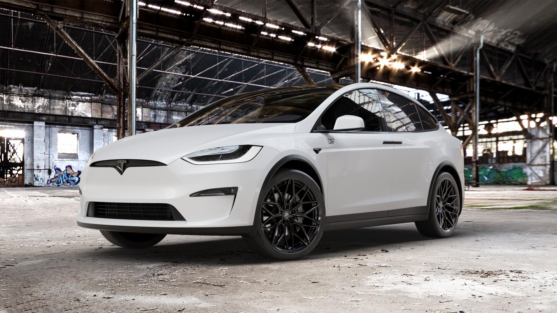 La Chanti Performance LC-P14 Glossy Black Felge mit Reifen schwarz in 22Zoll Winterfelge Alufelge auf weissem Tesla Model X Typ 004 ⬇️ mit 15mm Tieferlegung ⬇️ Old Industrial Hall_max_5300mm_2024 Frontansicht_1