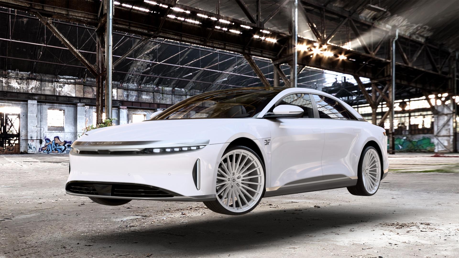 La Chanti Performance LC-P17 Machined Silver Felge mit Reifen silber in 22Zoll Alufelge auf weissem Lucid Air Typ A1 0,0l 271kW AWD (368 PS) 234kW (318 202kW (275 204kW (277 ⬇️ mit 15mm Tieferlegung ⬇️ Old Industrial Hall_max_5300mm_2024 Frontansicht_1