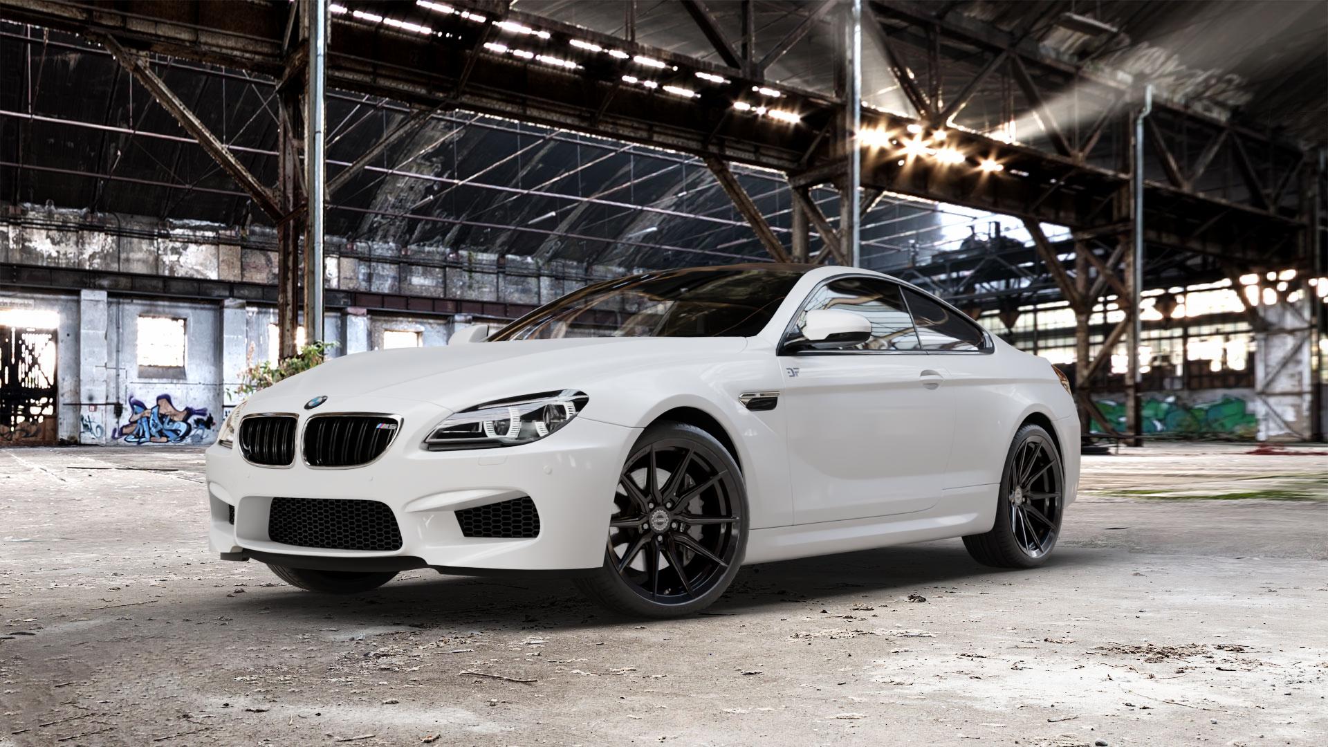 La Chanti Performance LC-P18 Glossy Black Felge mit Reifen schwarz in 20Zoll Winterfelge Alufelge auf weissem BMW M6 Typ F13 (Coupe) 4,4l 412kW (560 PS) 423kW Competition (575 441kW Edition 30 (600 E63 6er Coupé (663C) (6C) ⬇️ mit 15mm Tieferlegung ⬇️ Old Industrial Hall_max_5300mm_2024 Frontansicht_1