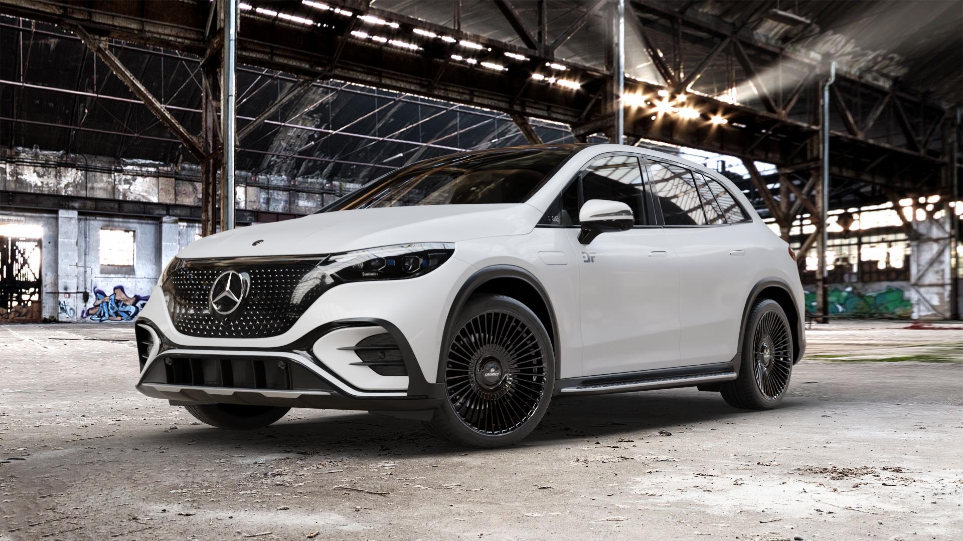 La Chanti Performance LC-P19 (Floating Cap) Glossy Black Felge mit Reifen schwarz in 21Zoll Winterfelge Alufelge auf weissem Mercedes EQE SUV Typ E2EQEX ⬇️ mit 15mm Tieferlegung ⬇️ Old Industrial Hall_max_5300mm_2024 Frontansicht_1