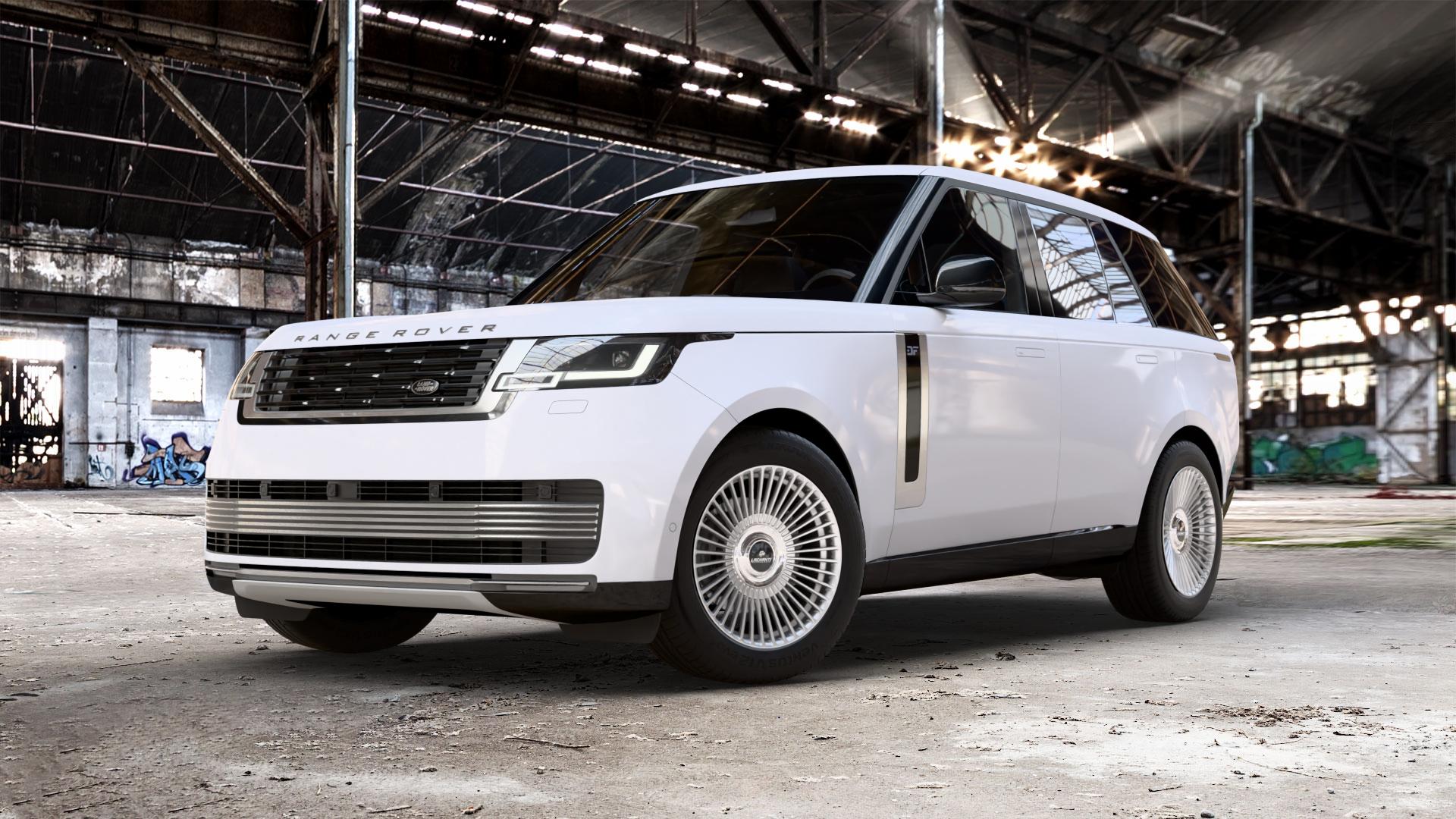 La Chanti Performance LC-P19 (Floating Cap) Machined Silver Felge mit Reifen silber in 20Zoll Alufelge auf weissem Land Rover Range V Typ LK ⬇️ mit 15mm Tieferlegung ⬇️ Old Industrial Hall_max_5300mm_2024 Frontansicht_1