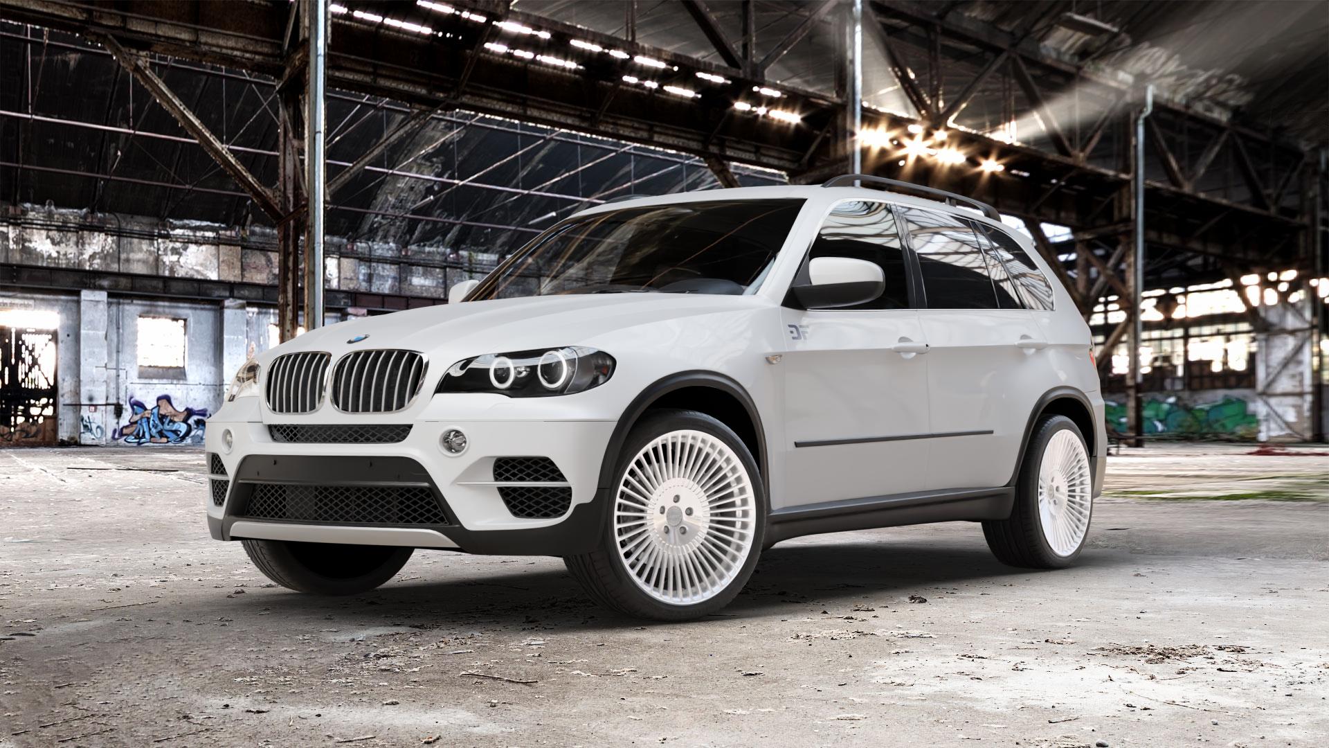 La Chanti Performance LC-P19 Machined Silver Felge mit Reifen silber in 21Zoll Alufelge auf weissem BMW X5 Typ E70 (X70, X5, X-N1) ⬇️ mit 15mm Tieferlegung ⬇️ Old Industrial Hall_max_5300mm_2024 Frontansicht_1