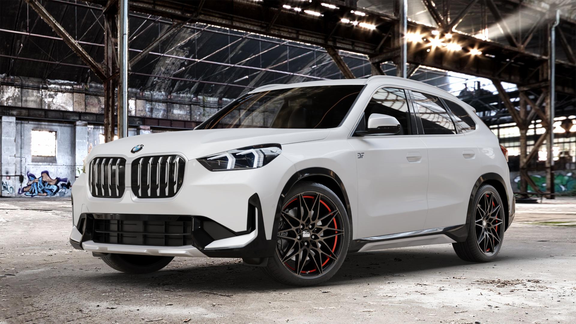MAM B2 BRONZE RED INSIDE Felge mit Reifen rot in 20Zoll Winterfelge Alufelge auf weissem BMW X1 Typ U11 (U1X) ⬇️ mit 15mm Tieferlegung ⬇️ Old Industrial Hall_max_4400mm_2024 Frontansicht_1