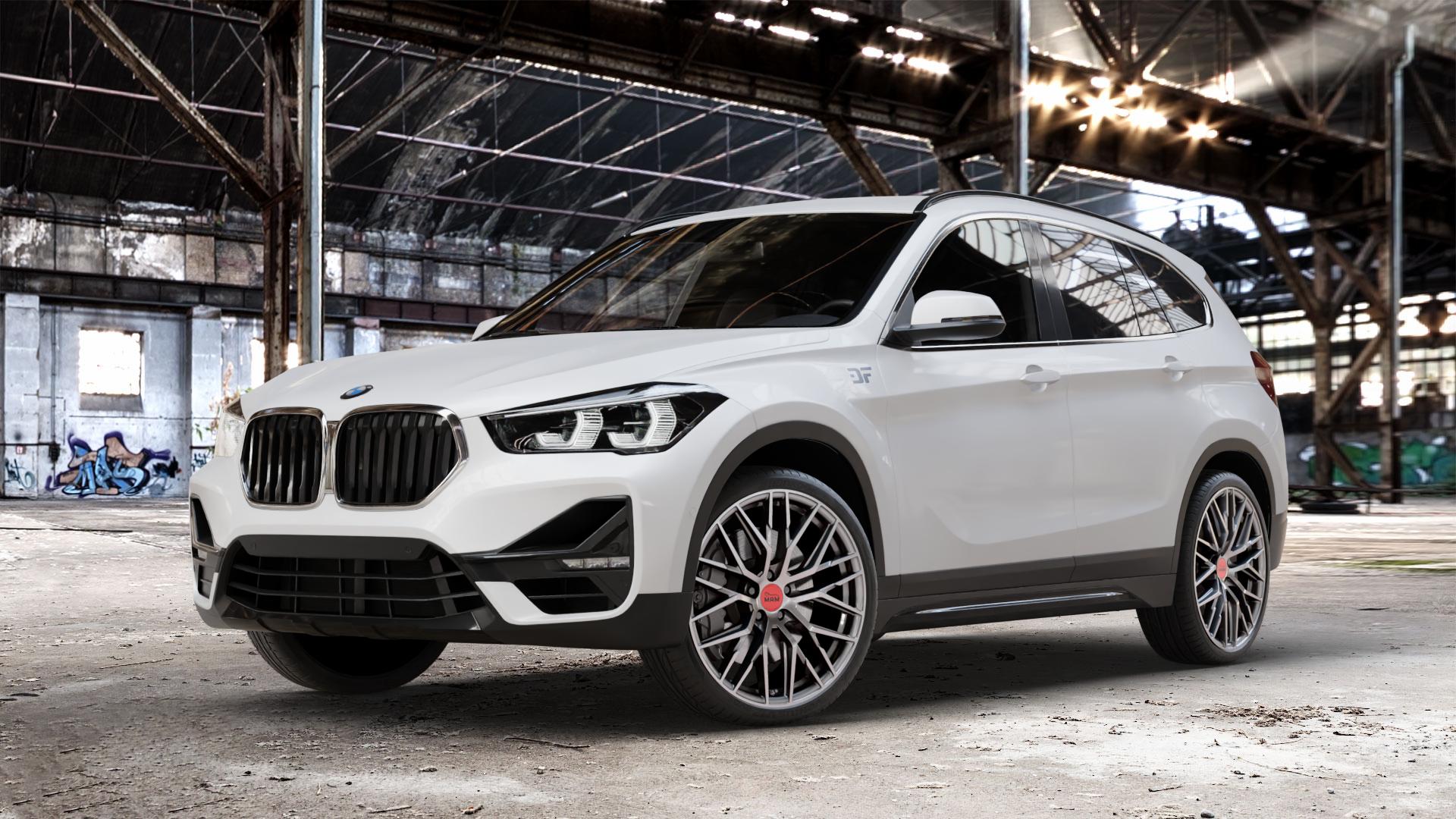 MAM RS4 PALLADIUM FRONT POLISH Felge mit Reifen silber mehrfarbig anthrazit in 20Zoll Winterfelge Alufelge auf weissem BMW X1 Typ F48 (F1X) Facelift ⬇️ mit 15mm Tieferlegung ⬇️ Old Industrial Hall_max_4400mm_2024 Frontansicht_1