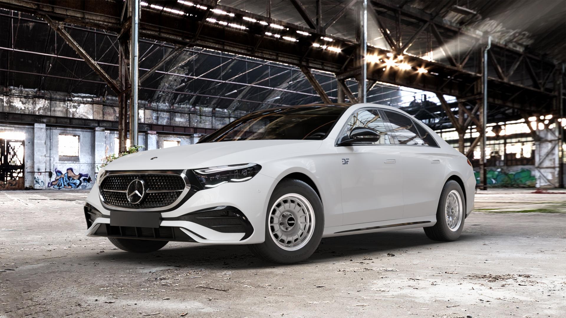 Maxilite Barock Style silber/glanzgedreht Felge mit Reifen in 16Zoll Alufelge auf weissem Mercedes E-Klasse Typ W214 Limousine (R2EW) ⬇️ mit 15mm Tieferlegung ⬇️ Old Industrial Hall_max_5300mm_2024 Frontansicht_1
