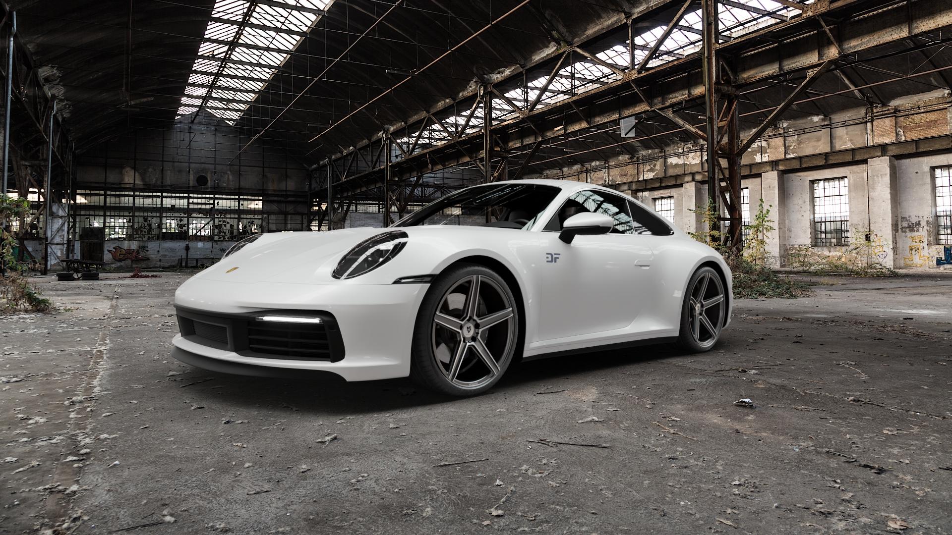MB-DESIGN KV1 Glanzgrau poliert Felge mit Reifen silber in 20Zoll Alufelge auf weissem Porsche 911 Typ 992 Cabriolet 992TR Targa Facelift ⬇️ mit 15mm Tieferlegung ⬇️ Old Industrial Hall_max5000mm_2022 Frontansicht_1