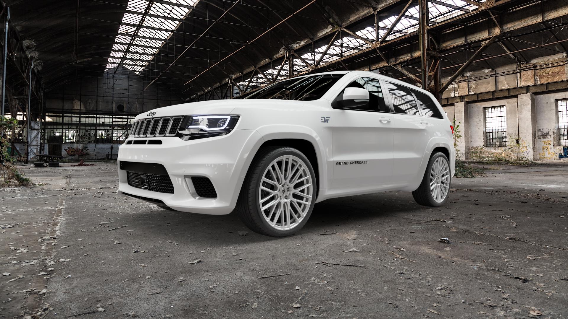 MB-DESIGN KV4 Silber Felge mit Reifen in 22Zoll Winterfelge Alufelge auf weissem Jeep Grand Cherokee IV Typ WK Facelift 17 ⬇️ mit 15mm Tieferlegung ⬇️ Old Industrial Hall_max5000mm_2022 Frontansicht_1