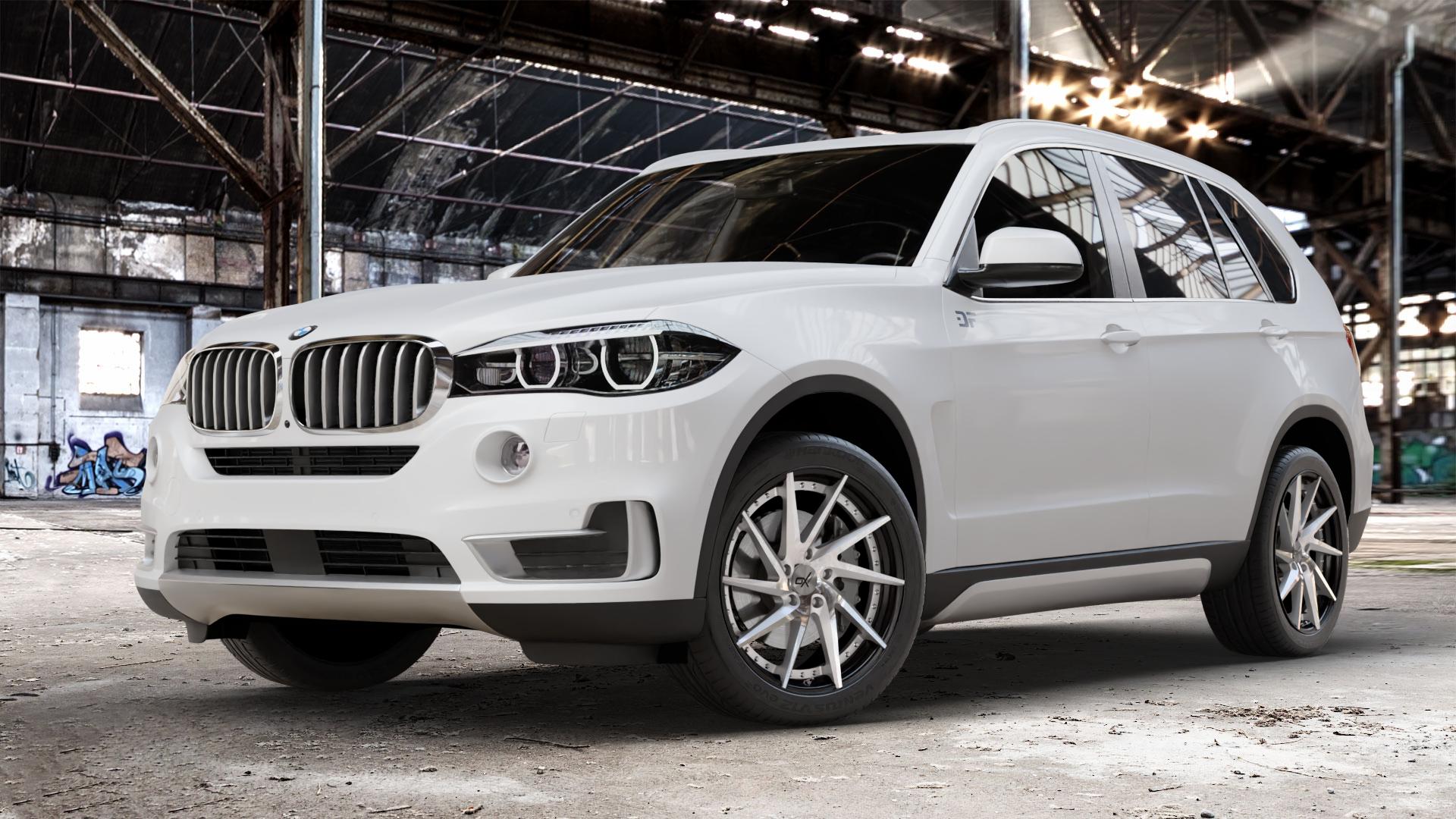 OXFORGED MP1 silver brush, lip polish Felge mit Reifen silber in 21Zoll Alufelge auf weissem BMW X5 Typ F15 (X5, X-N1) ⬇️ mit 15mm Tieferlegung ⬇️ Old Industrial Hall_max_4400mm_2024 Frontansicht_1